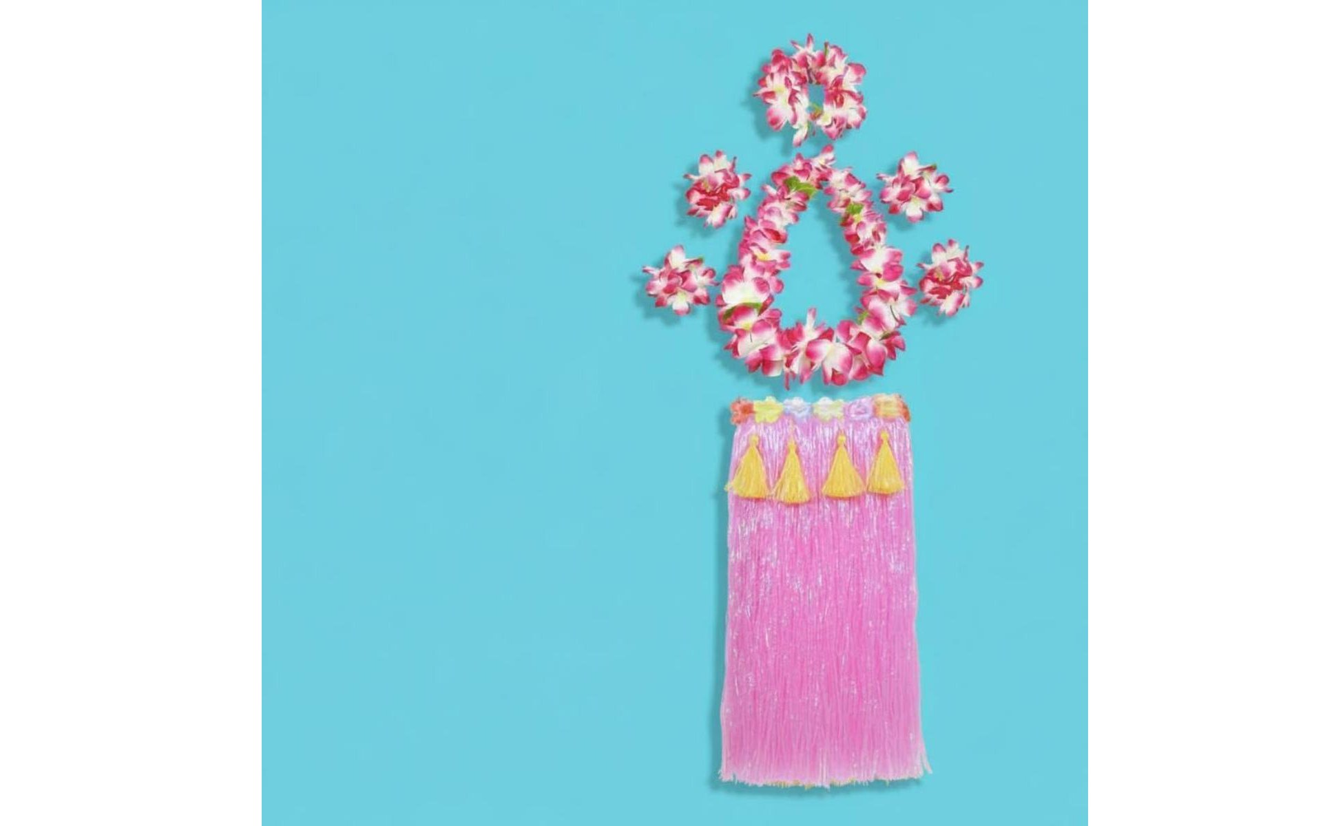 8 Pieces Hula Grass Skirt Set Easy to Wear Grass Skirt and Lei Set Elastic Fit