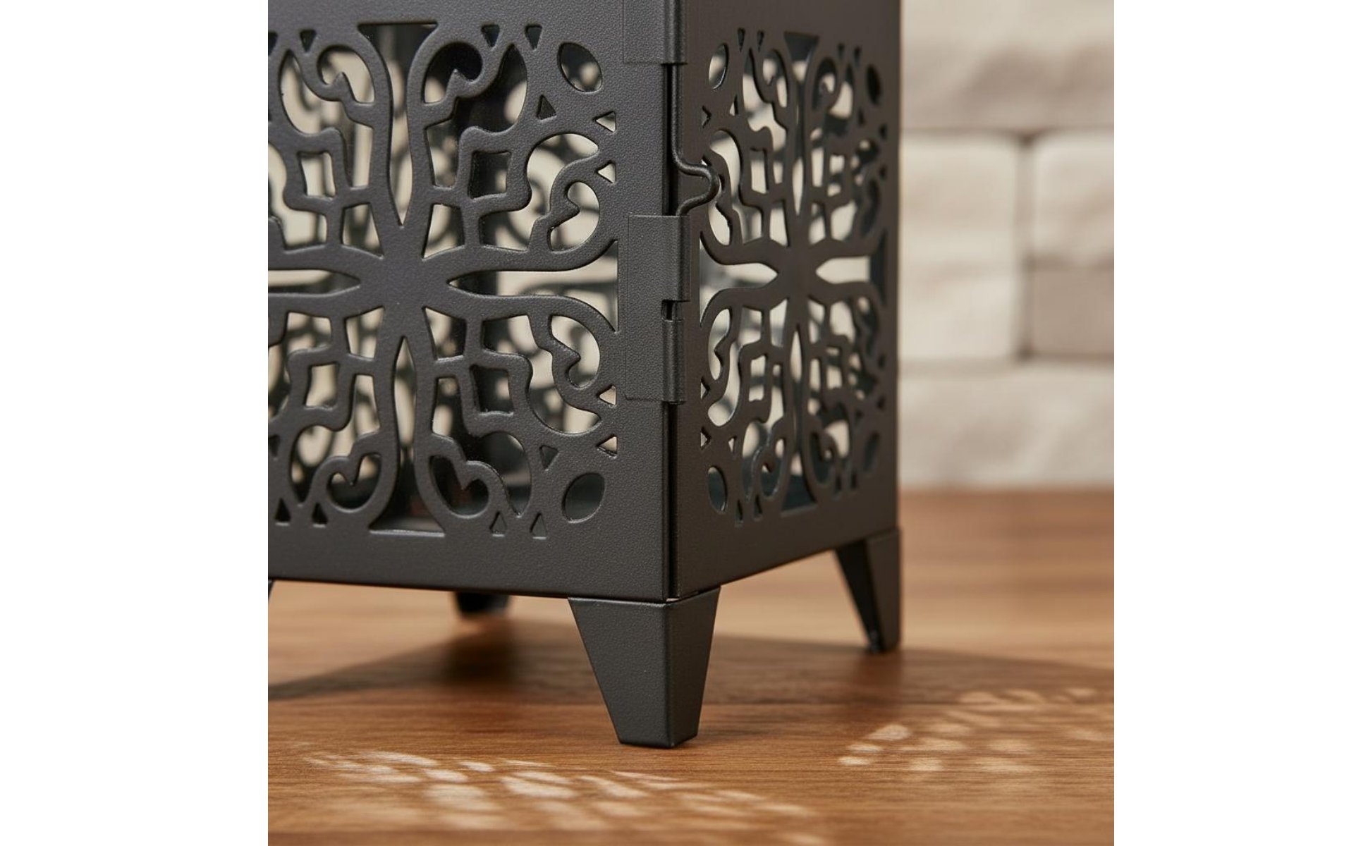 Moroccan Design Lantern Windproof Wrought Iron Candle Lantern Exotic Atmosphere