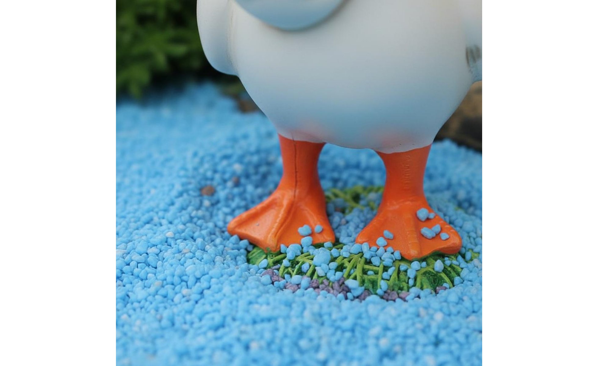 4 Pieces Resin Duck Ornaments Cute Poses Resin Duck Figurines Versatile Decor