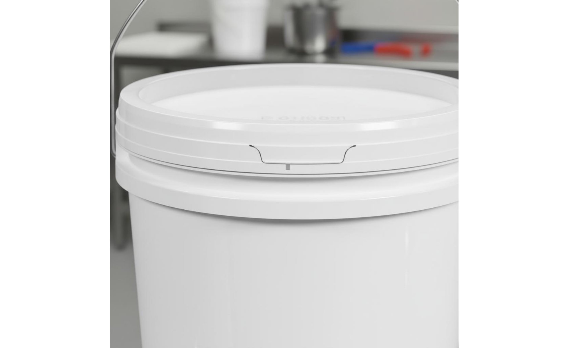 Industrial Plastic Pail with Handle Long-Lasting PP Material Pail with Handle