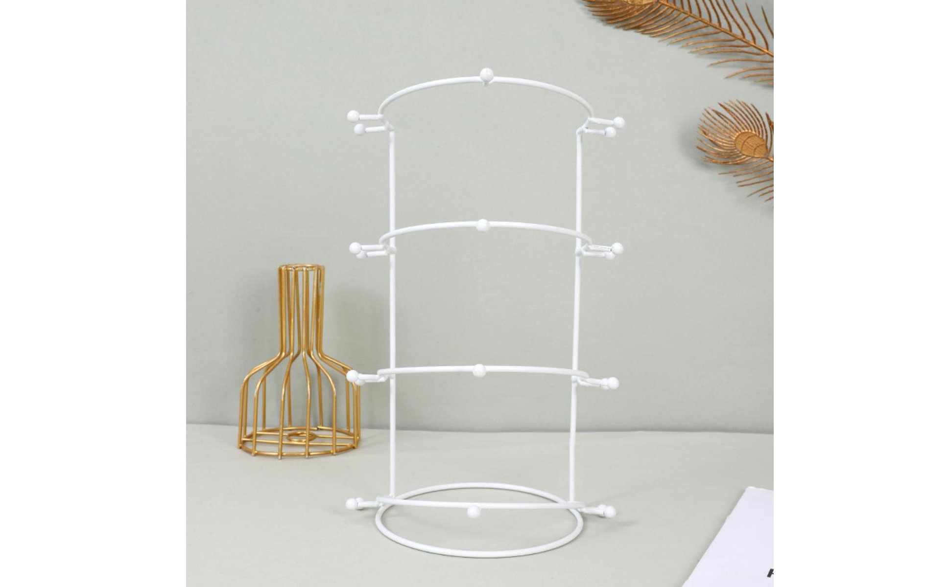 Metal Crown Display Stand Elegant Design Tiara Display Stand Sturdy And