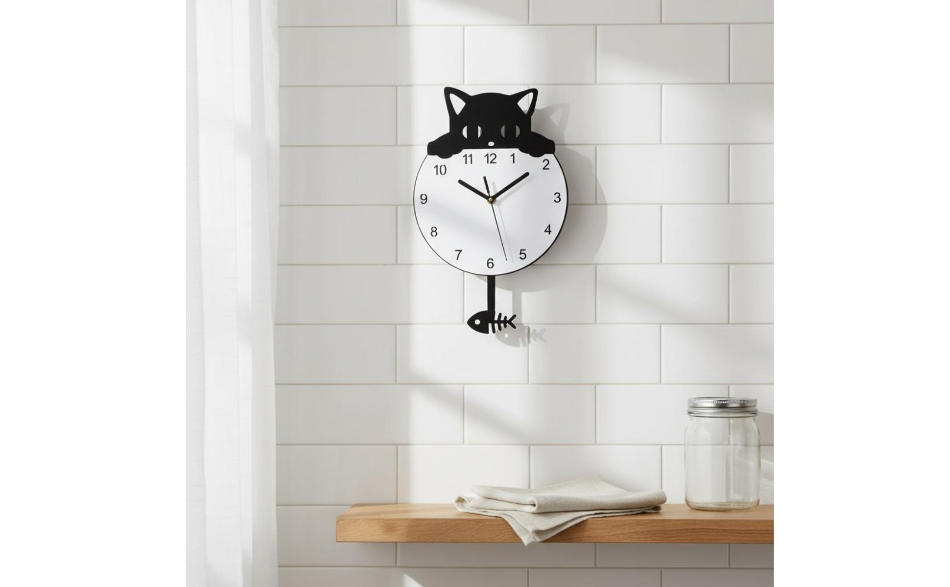 Cat Pendulum Wall Clock Minimalist Design Swinging Tail Cat Clock for Bedroom