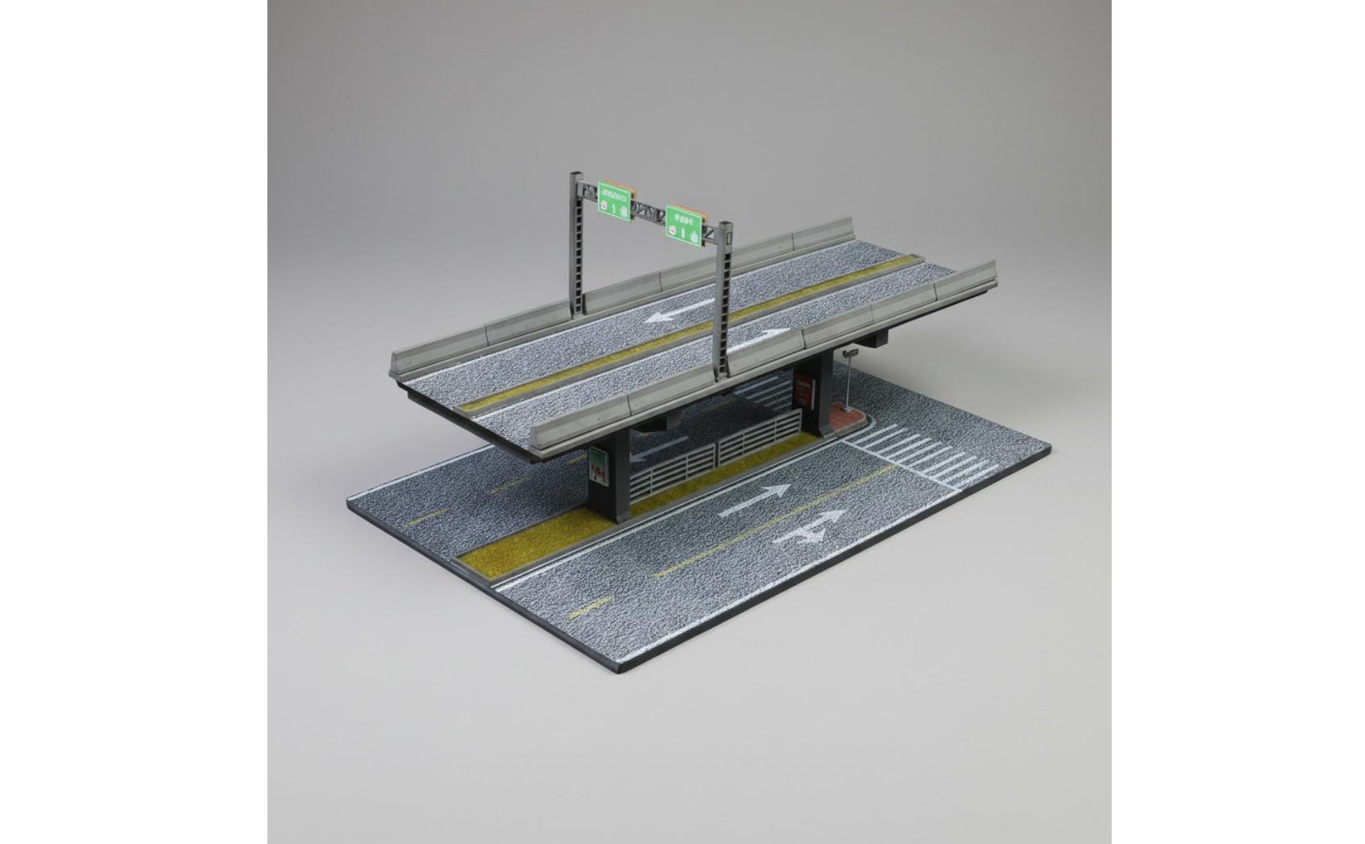 Scène Miniature Pont Surélevé 1:64 À Assembler Soi Kit de Montage Scène De