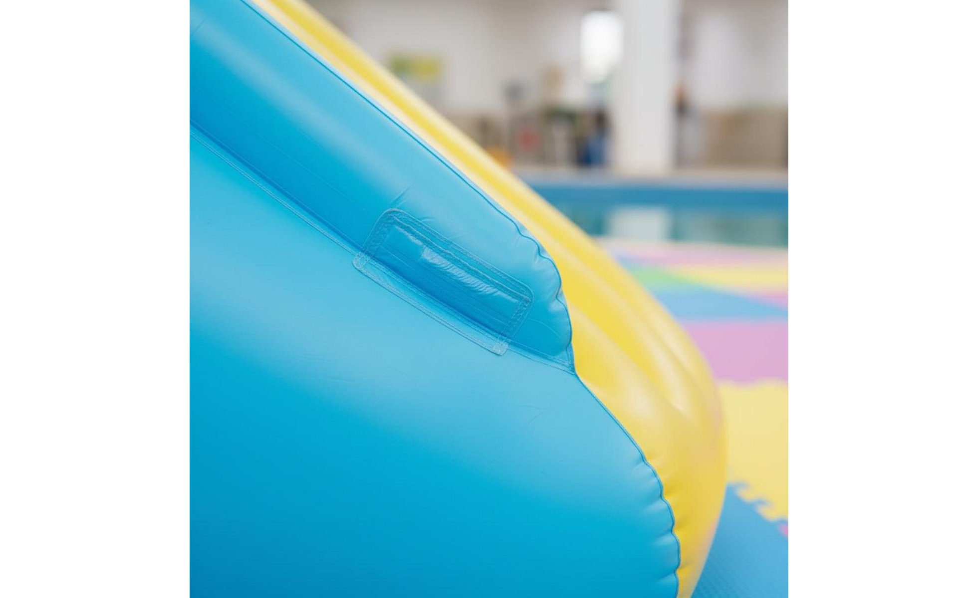 Aufblasbare Poolrutsche leicht zu klettern Garten Wasserrutsche breite Stufen