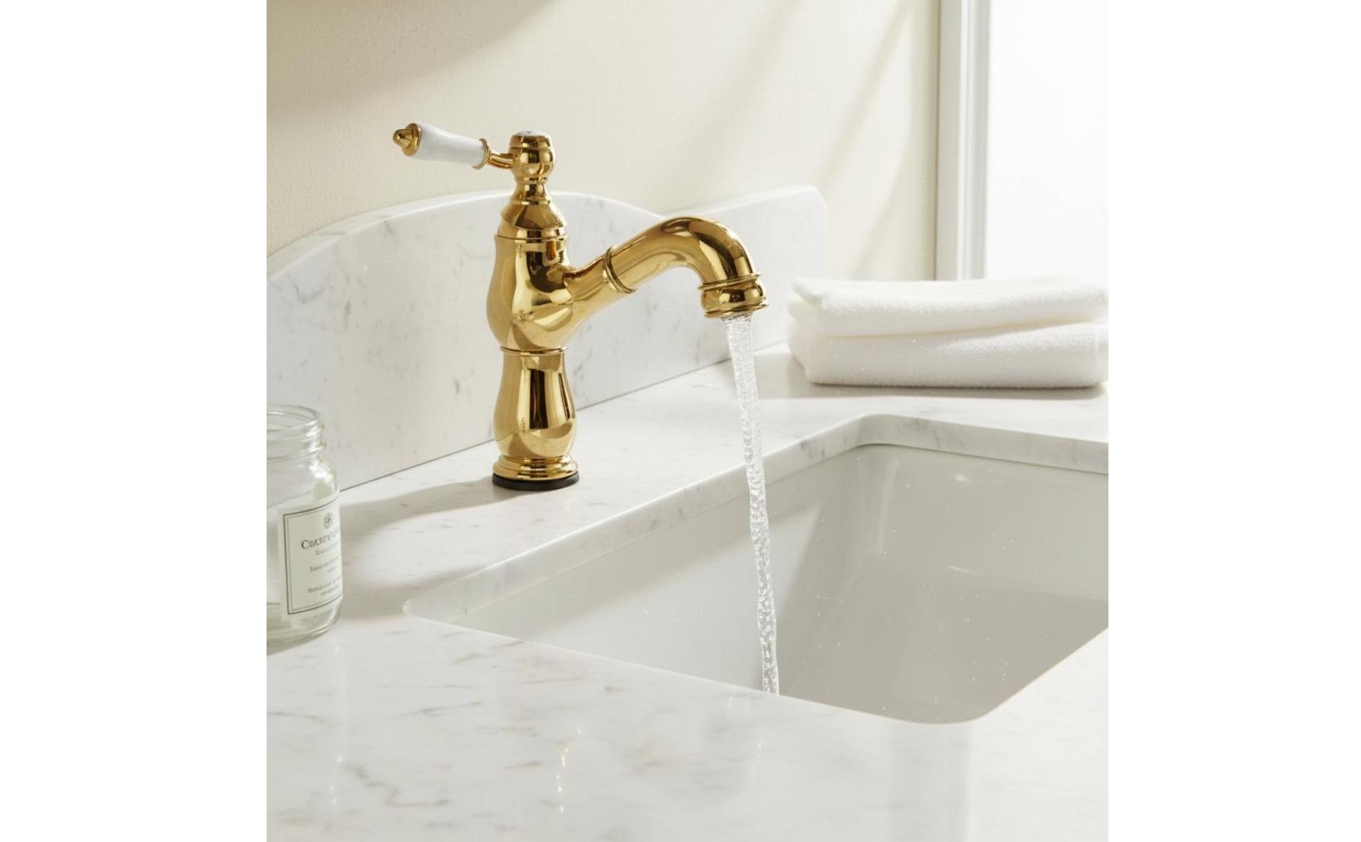 French Design Faucet with Ceramic Handle Brass Construction for Powder Room