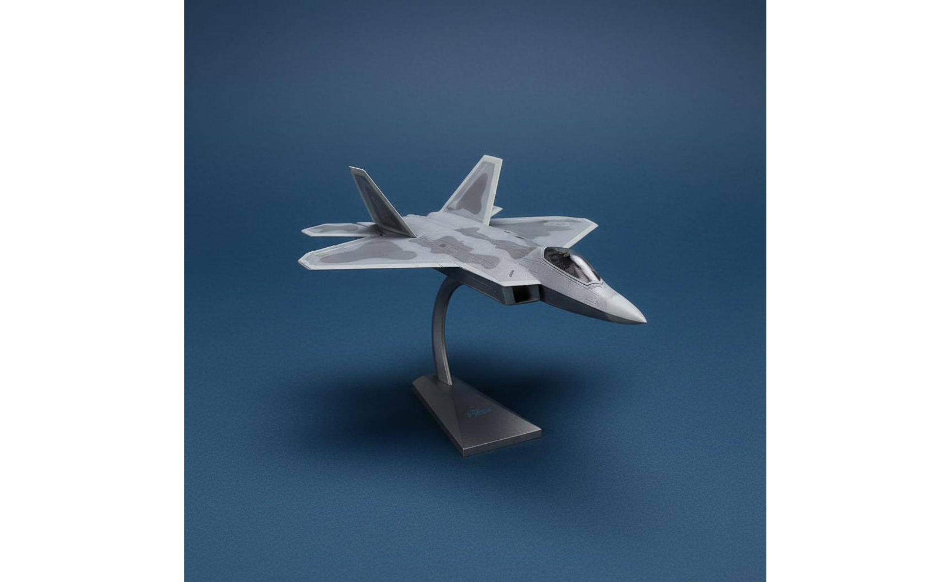 1:72 Scale F-22 Model High Simulation Alloy F-22 Fighter Jet for Desk, Office