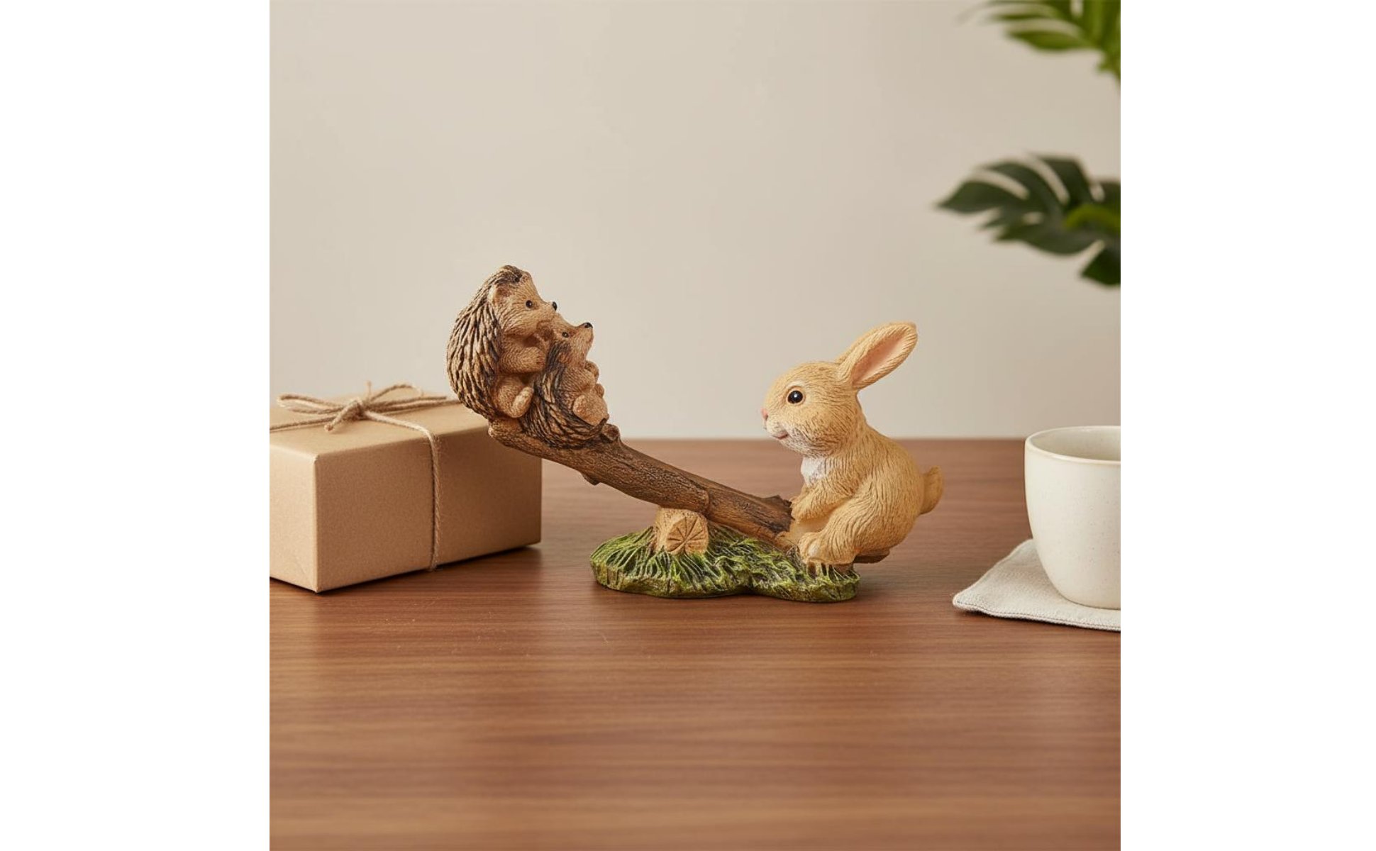 Rabbit and Hedgehog Seesaw Figurine Pastoral Design for Balcony, Desktop