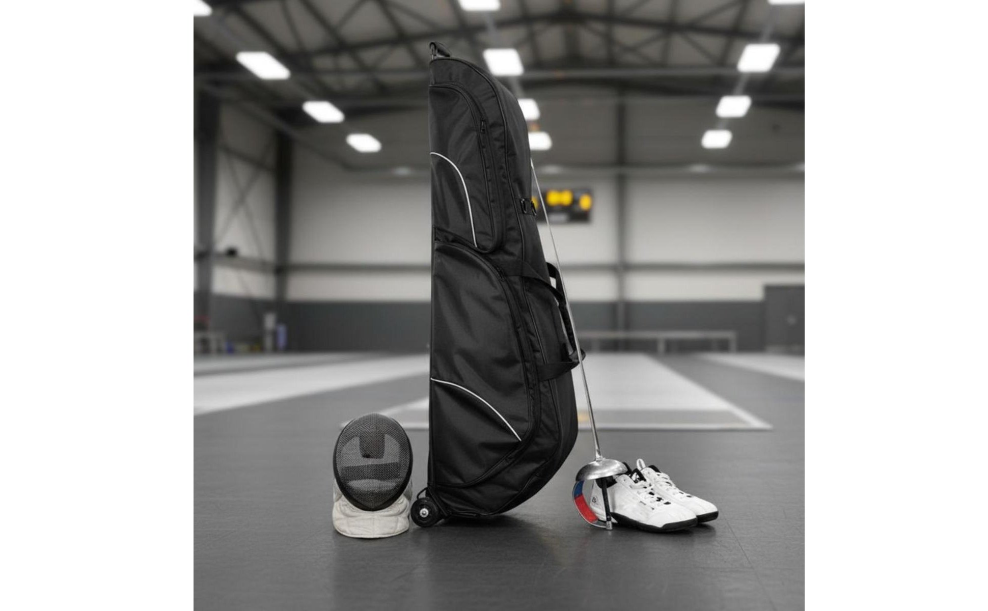 Fencing Equipment Trolley Bag With Wheels Rolling Fencing Bag Large Capacity