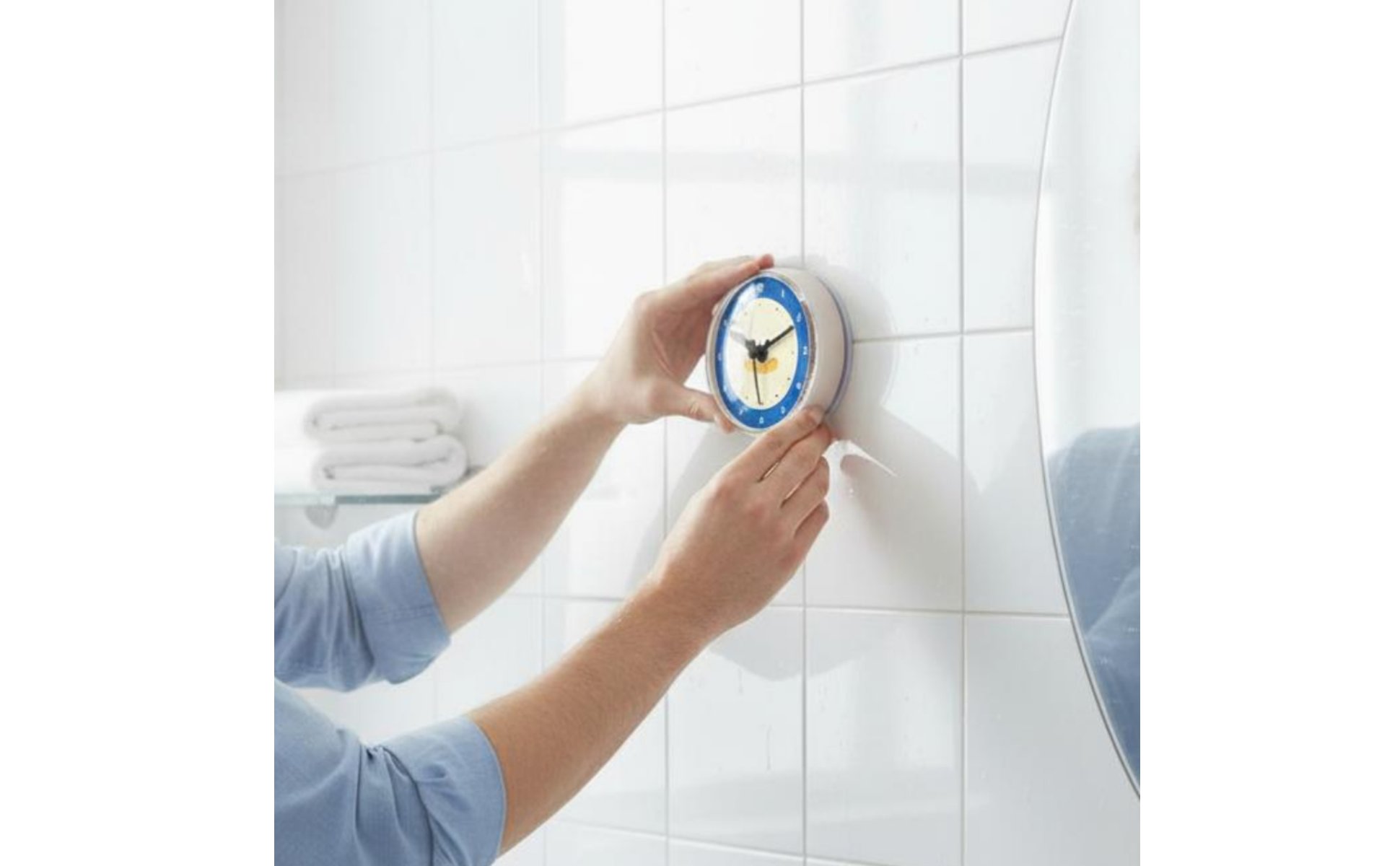 Cute Duck Clock Cartoon Design Waterproof Bathroom Clock Fog-Proof for Bedroom