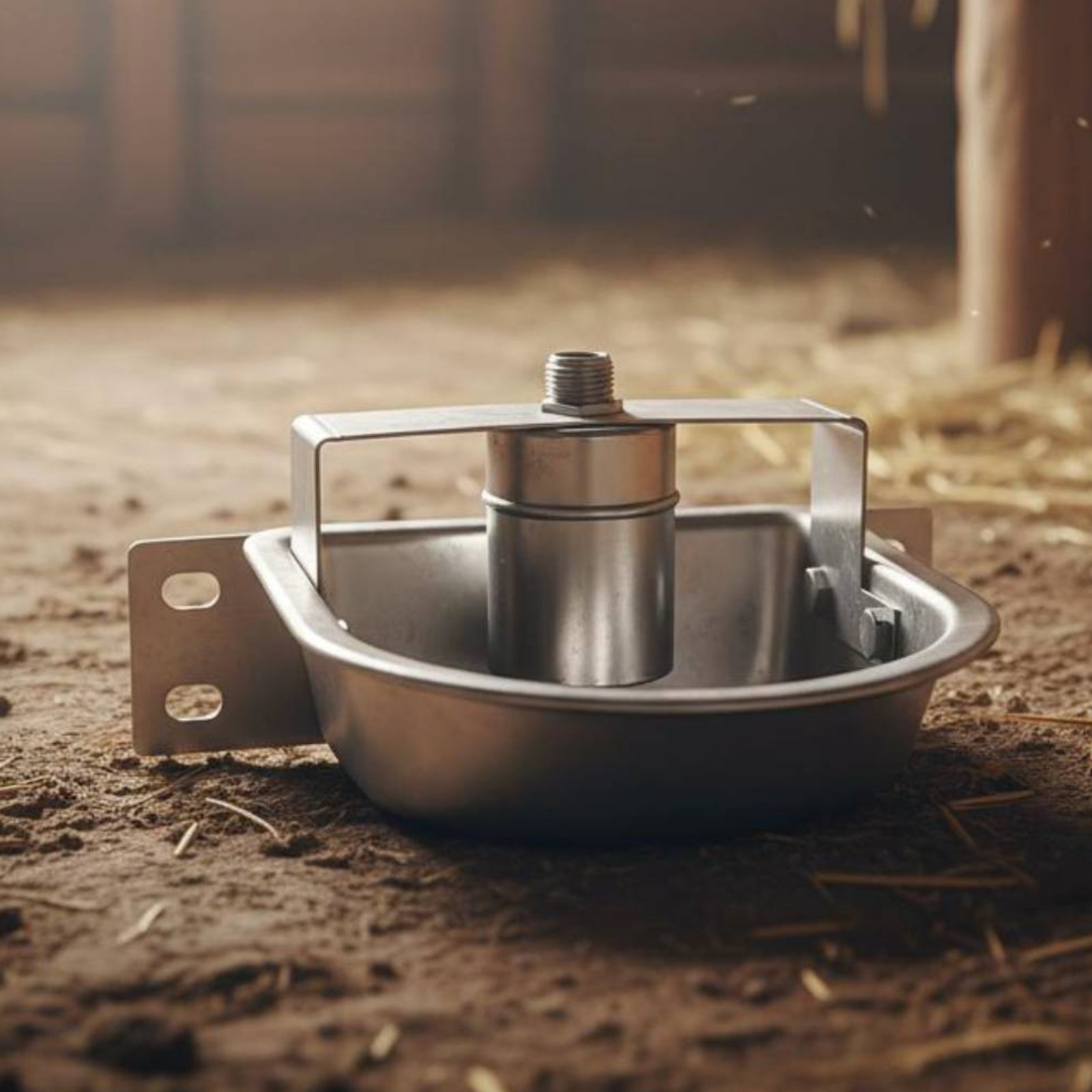 Buoyant Valve Waterer Heavy Duty Cattle Drinking Bowl Easy to Clean for Horses