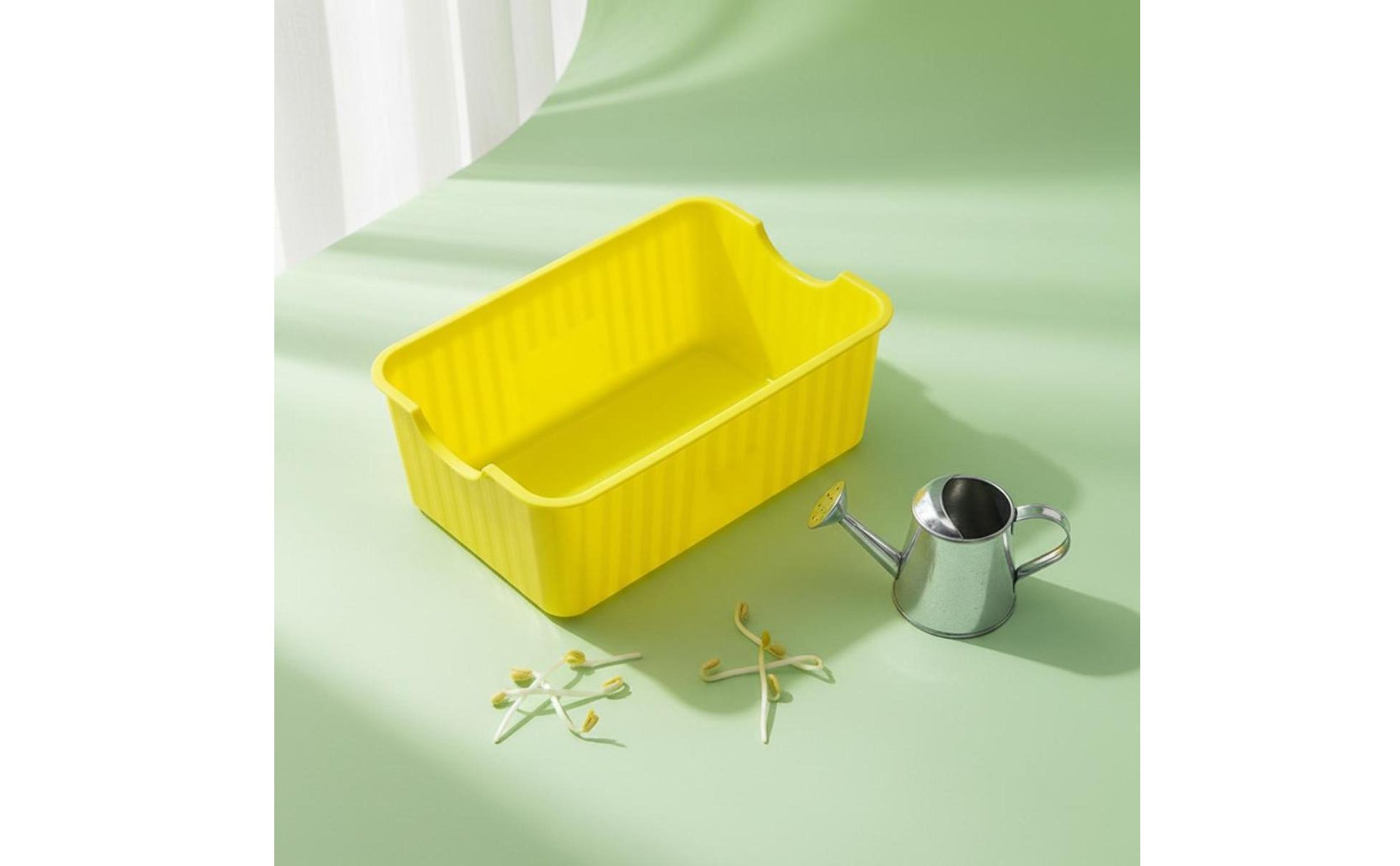 Bean Sprout Grower Box Two-Layer Design Soilless Sprouter for Pet Owners