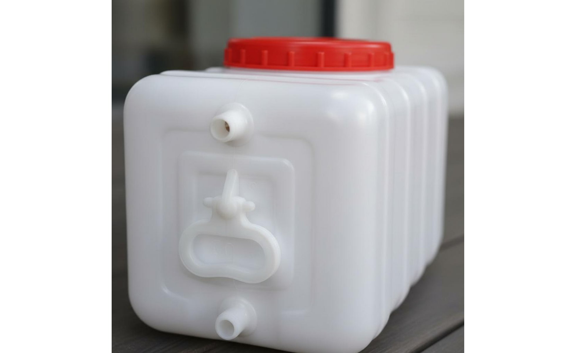 Food Grade Plastic Water Jug Thickened Material for Outdoor, Camping