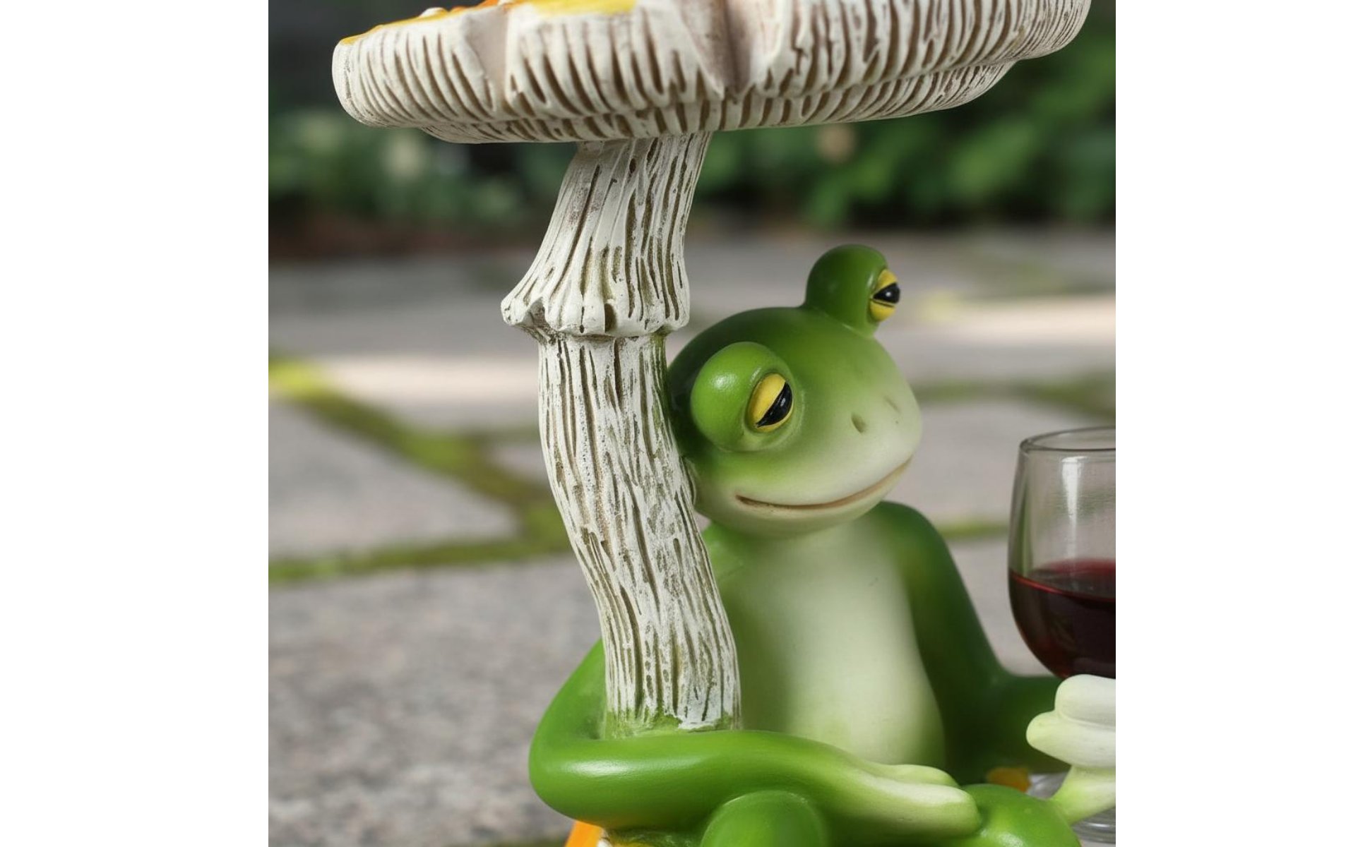 Frog Under Toadstool Figurine Creative Design Frog Drinking Wine Statue