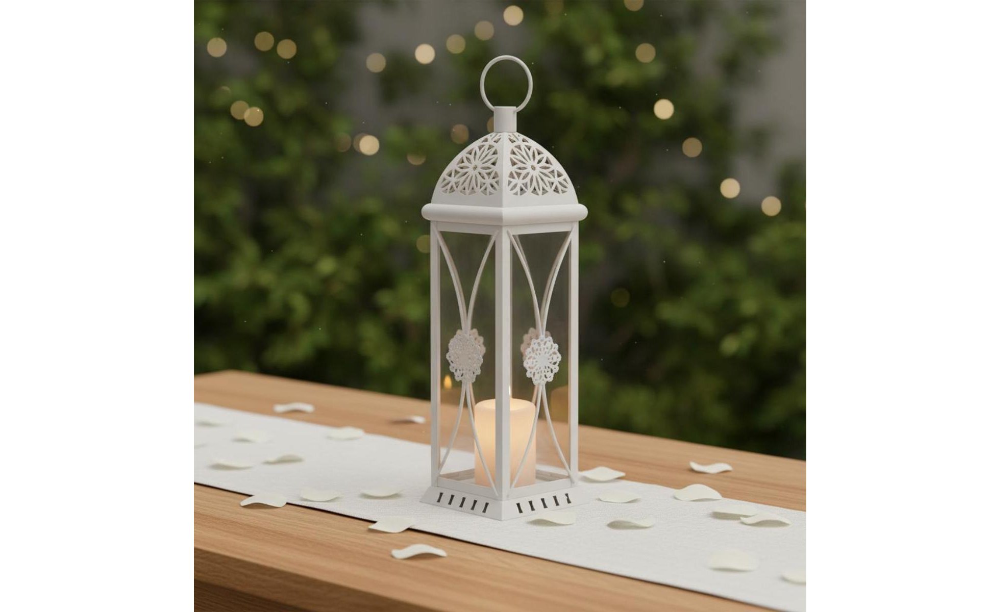 3 Pieces Hollow Top Candle Lantern Iron and Glass Construction for Party, Patio