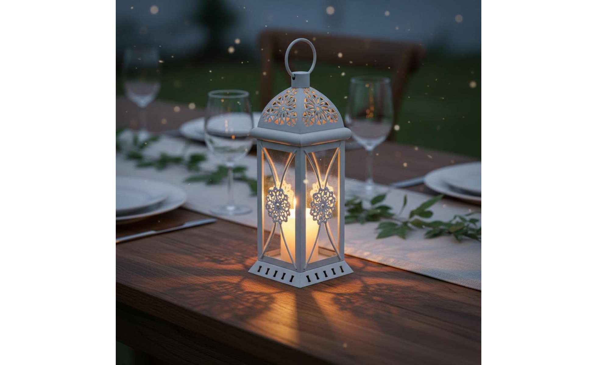 3 Pieces Hollow Top Candle Lantern Iron and Glass Construction for Party, Patio