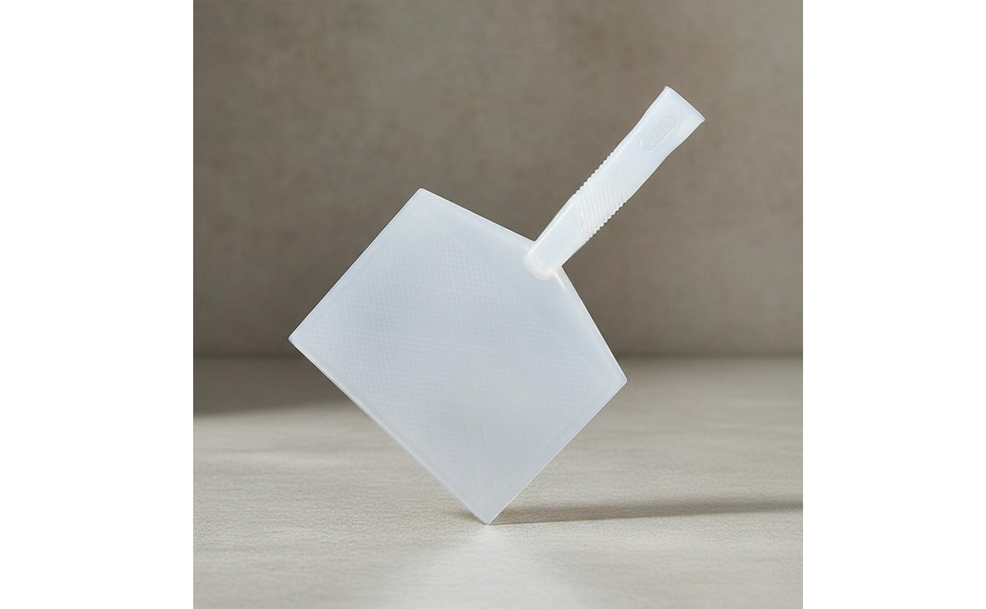 Plastic Plastering Hawk Thickened Design Handheld Mortar Board Lightweight