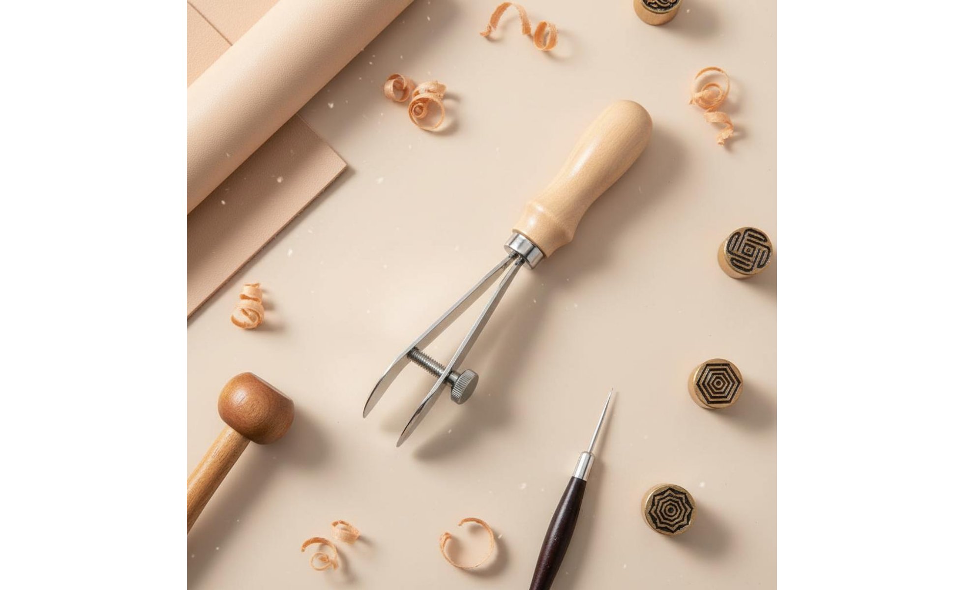 Raineuse à Cuir Réglable Qualité Professionnelle pour Atelier, Débutants