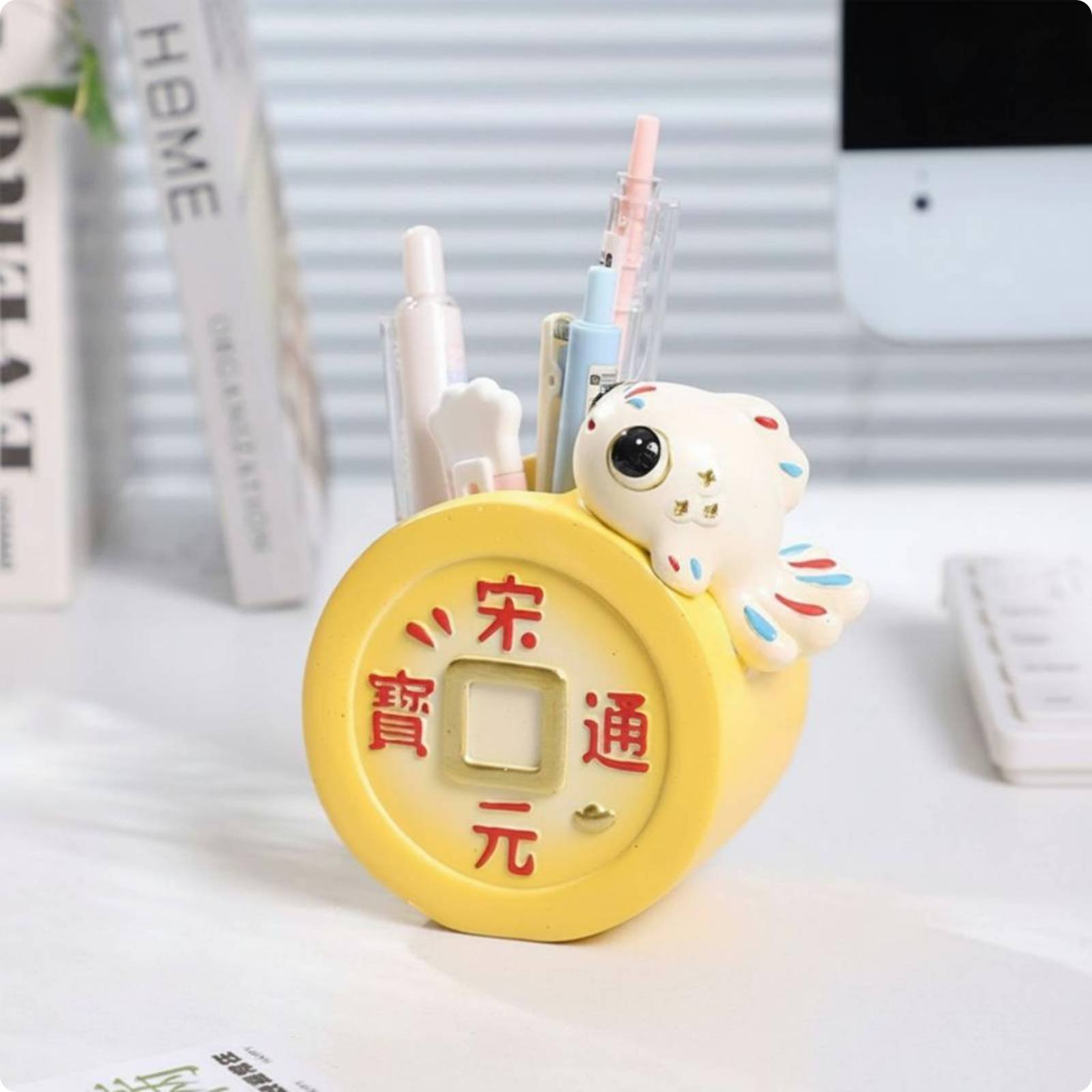 Feathered Friend Stationery Holder Easy to Clean Feathered Friend Desk