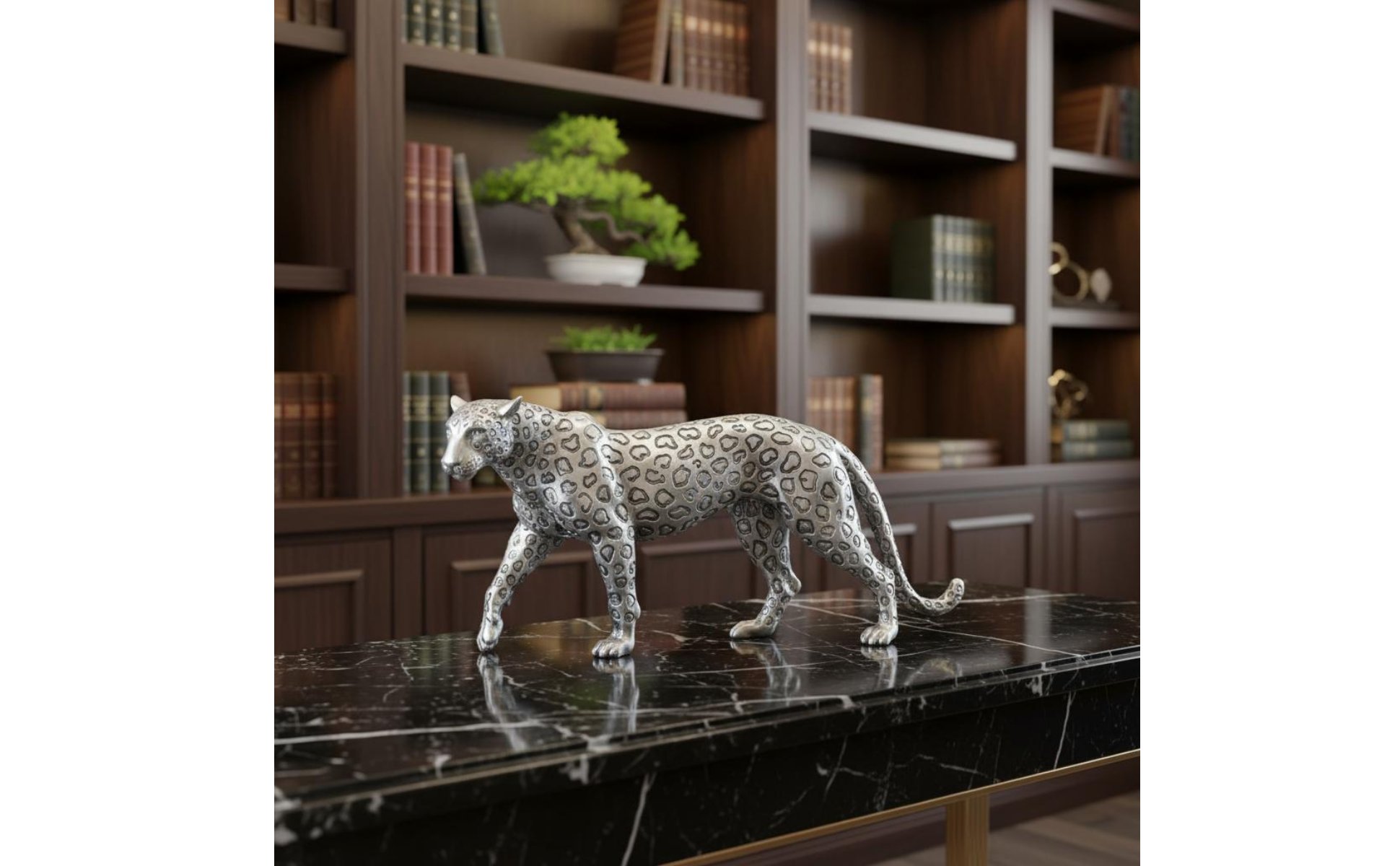 Resin Leopard Sculpture Electroplated Silver Leopard Figurine Luxury Look