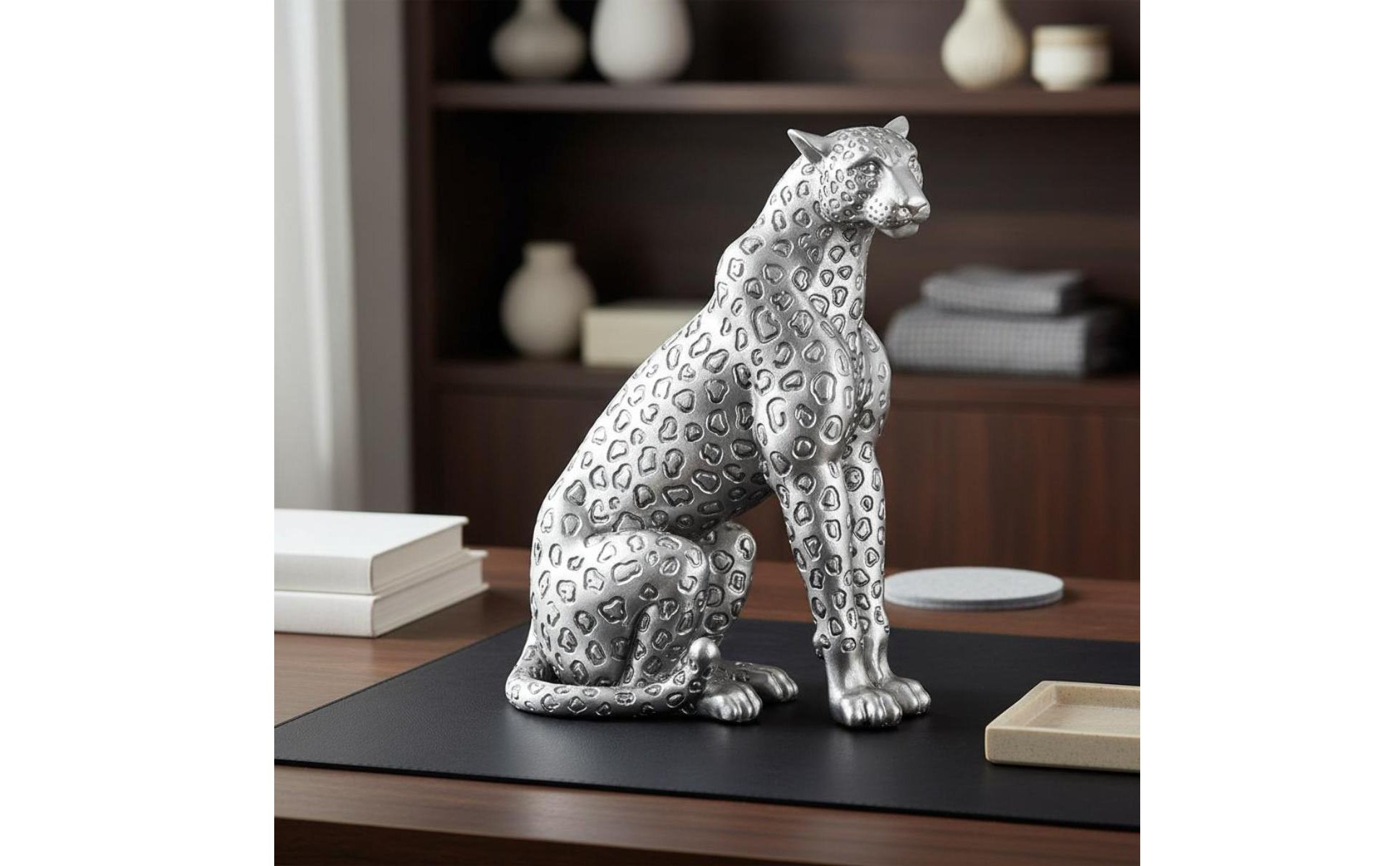 Resin Leopard Sculpture Electroplated Silver Leopard Figurine Luxury Look