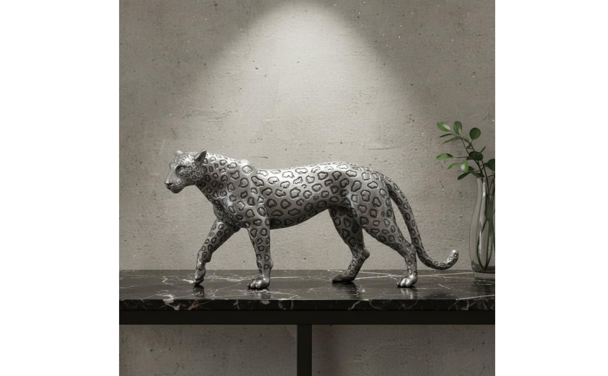 Resin Leopard Sculpture Electroplated Silver Leopard Figurine Luxury Look