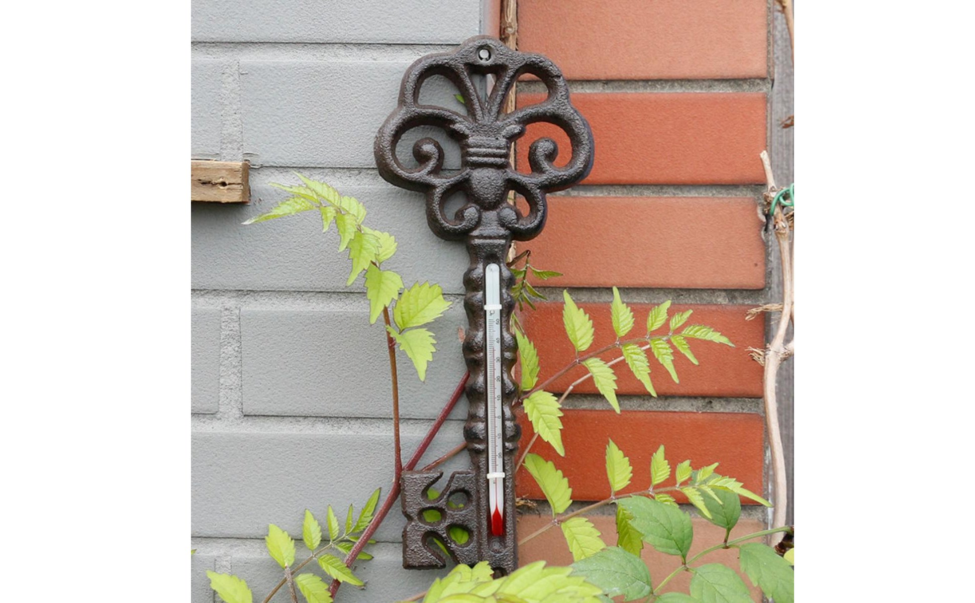 Cast Iron Gecko Thermometer Vintage Design Rustic Gecko Wall Decor Decorative
