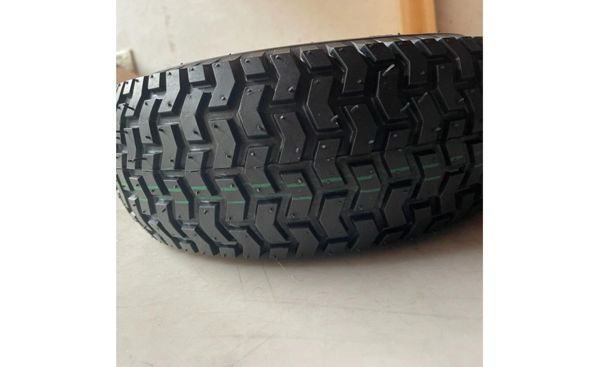 Mini Kart Tire and Rim Assembly High Traction Drift Mini-Kart Wheel Rim Knobby