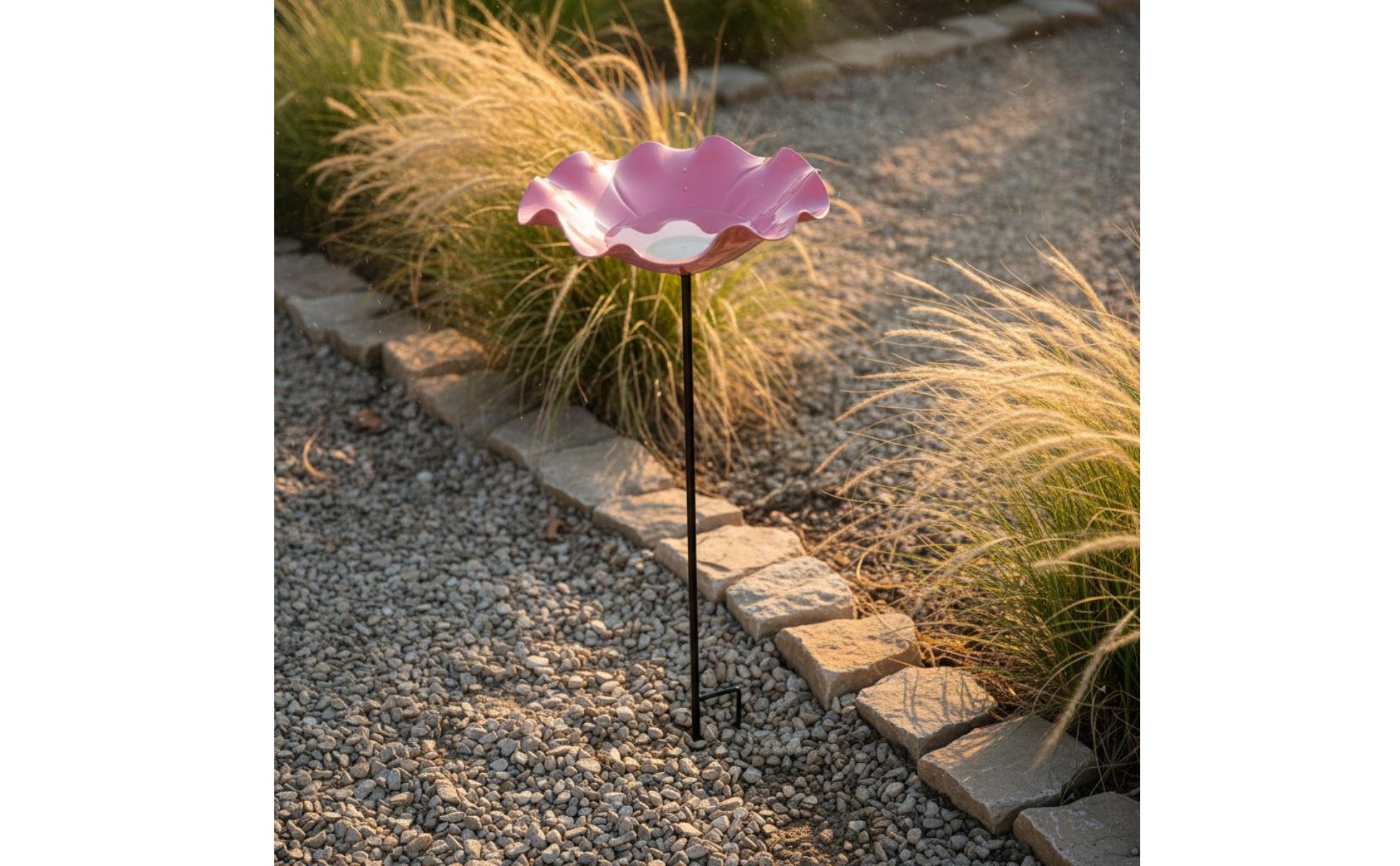 Bird Waterer Handmade Metal Flower Bird Bath Easy to Place for Backyard, Outdoor