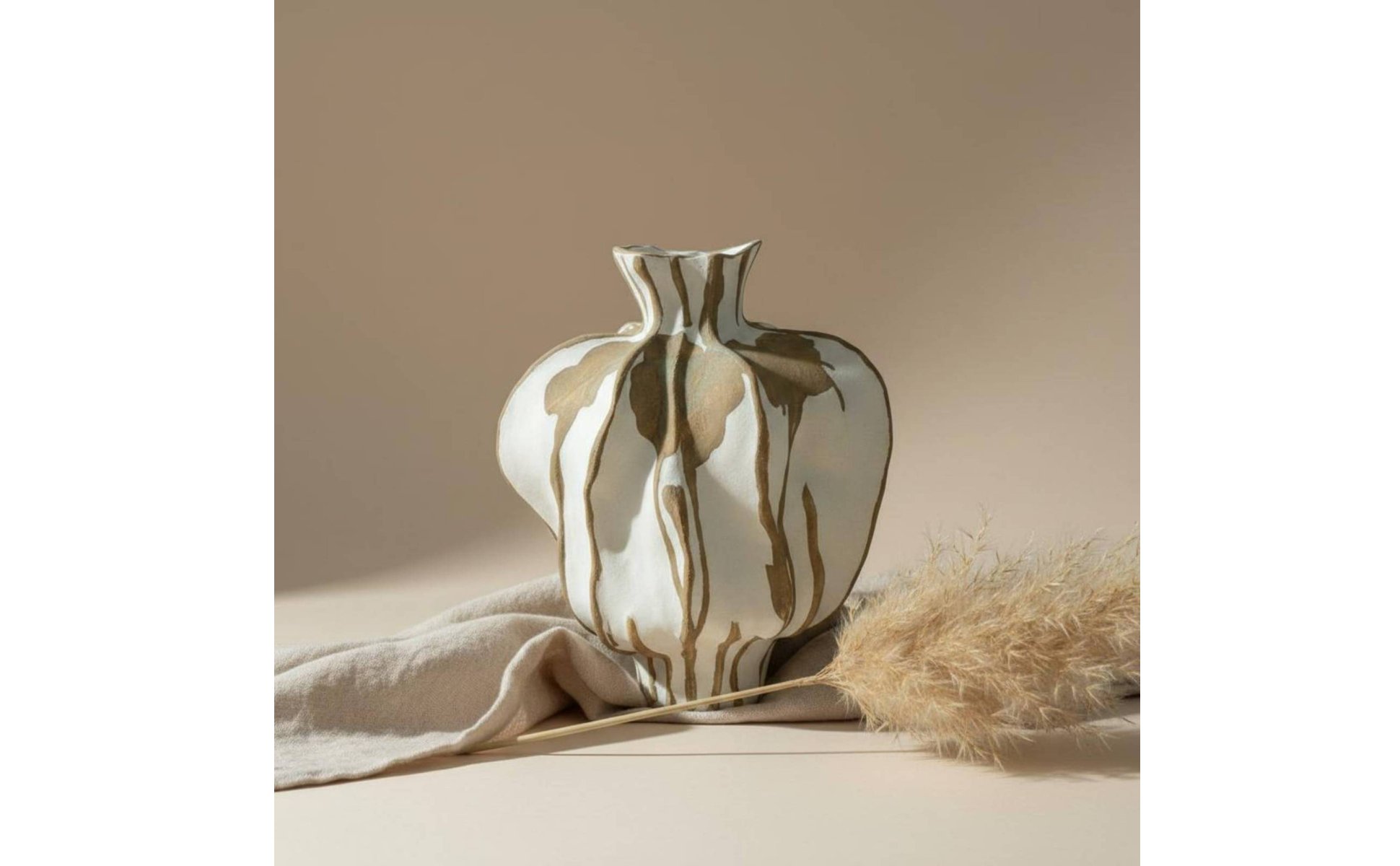 Wabi-Sabi Vase Centerpiece Irregular Ceramic Vase Rustic Finish for Living Room