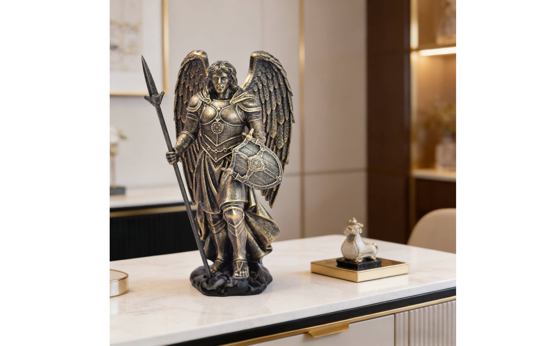 Ritterfigur mit Flügeln luxuriös Engelsstatue Geschenkidee für Büro, Wohnzimmer