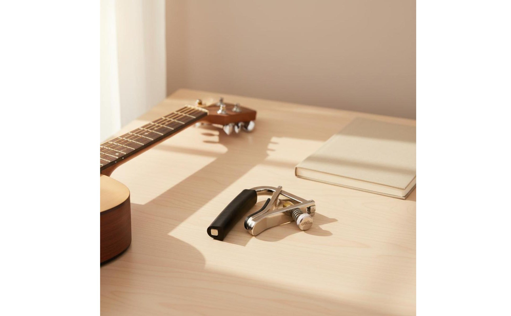 Guitar Capo Firm Grip Acoustic Guitar Capo Quick Change Key for Live Performance