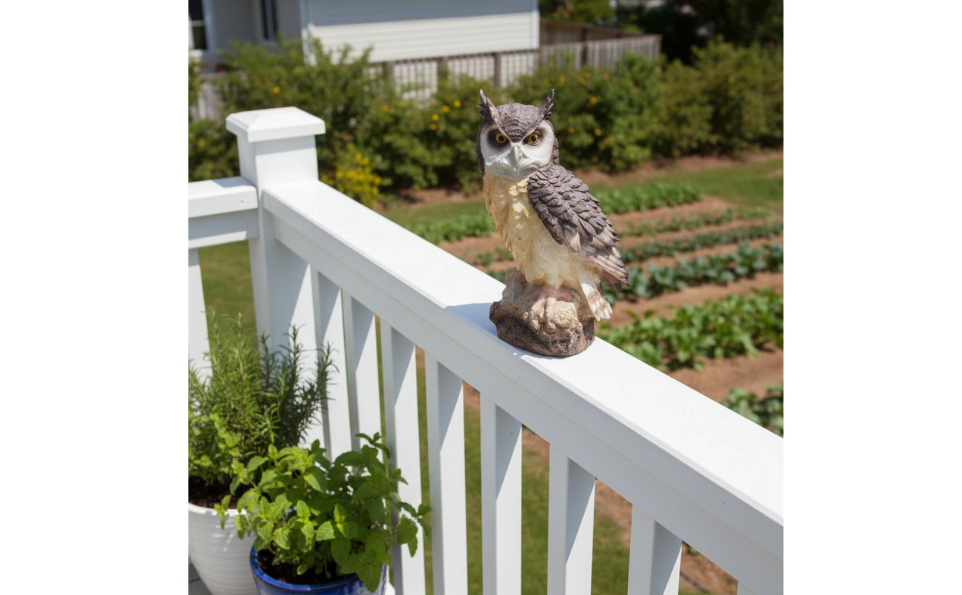 Resin Owl Statue Bird Deterrent Design Owl Garden Figurine Cute Design for Patio