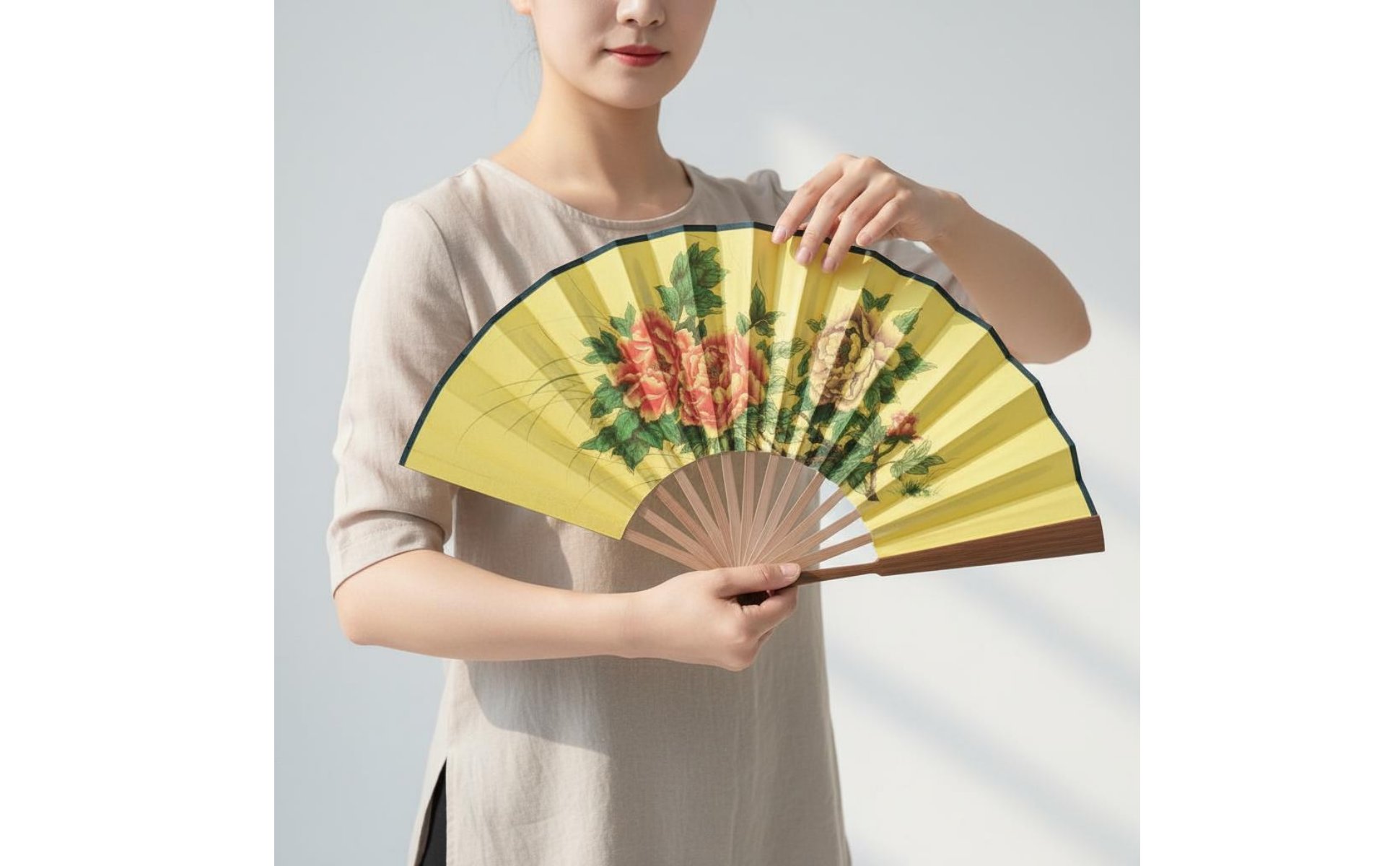 Opera Fan Performance Use Dance Fan Decorative Floral Print for Costume Wear