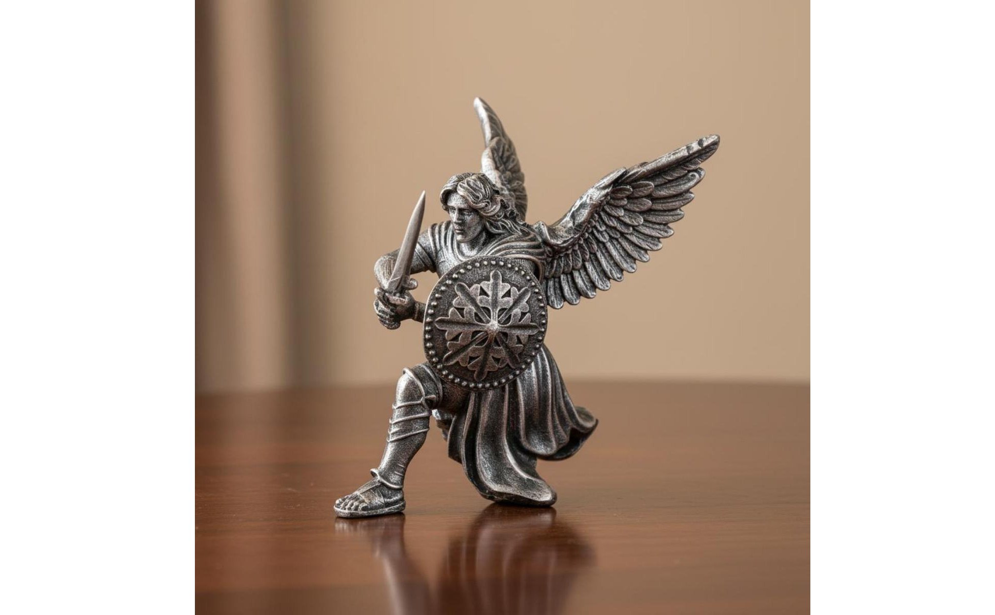 Ritterfigur mit Flügeln luxuriös Engelsstatue Geschenkidee für Büro, Wohnzimmer
