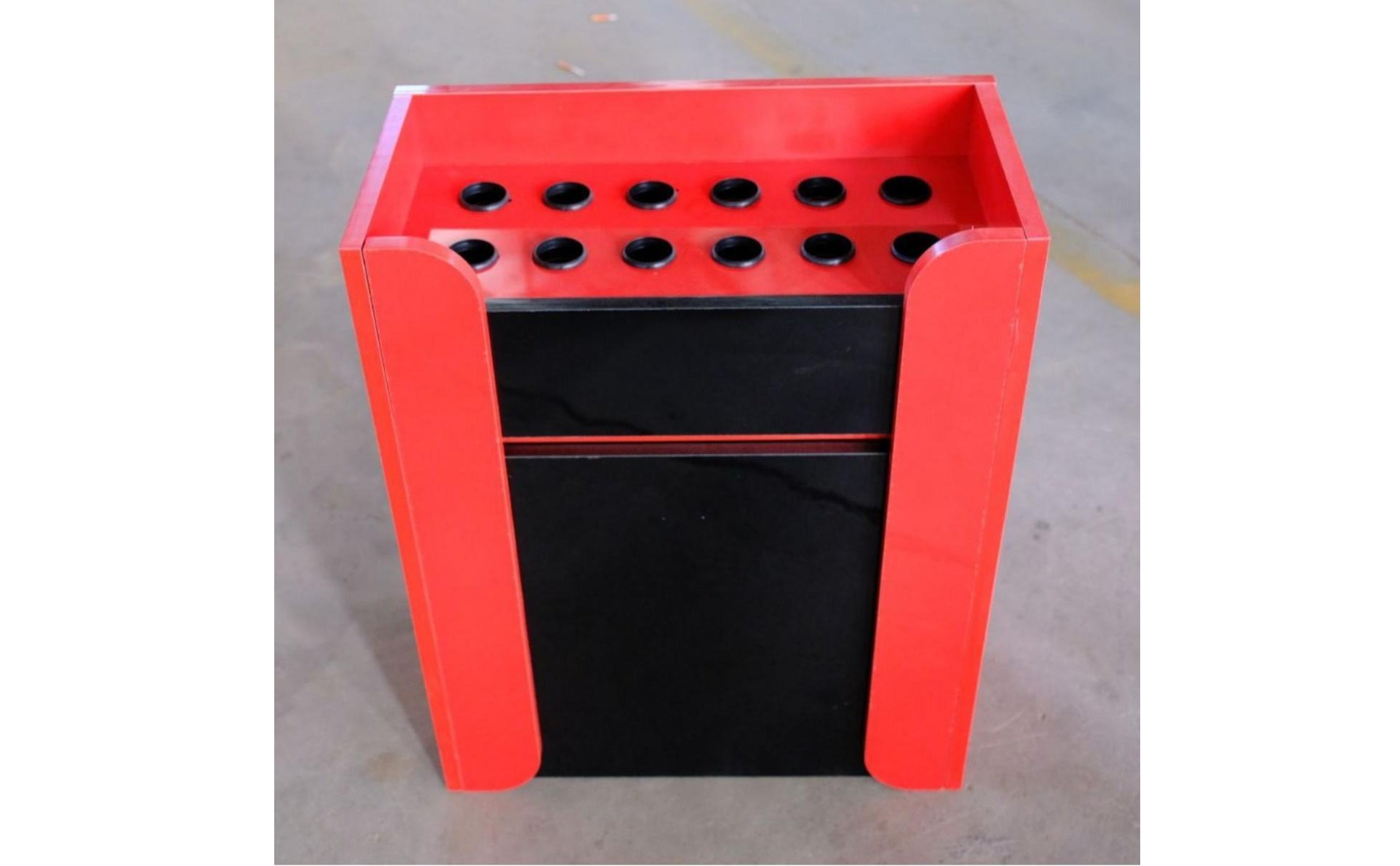 Floor Standing Pool Stick Holder High End Billiard Cue Stand Red