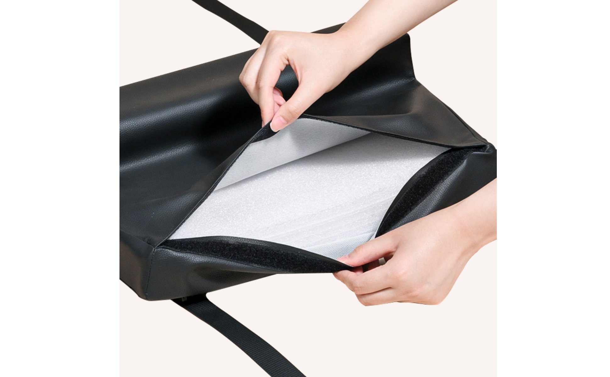Hip Thrust Pad Thick Cushioned Glute Bridge Pad Easy to Clean for Gym, Beginners