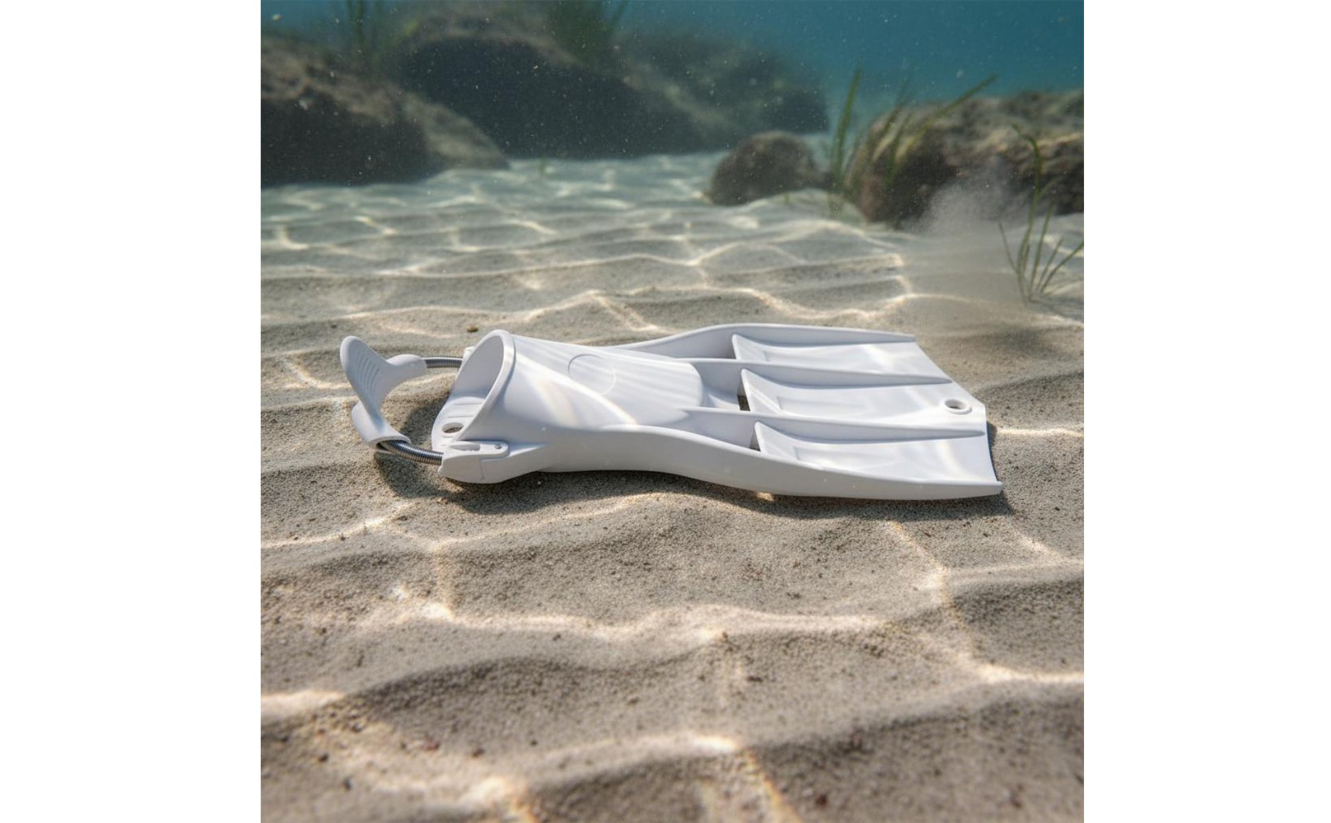 Adjustable Diving Fins Strong Propulsion Elastic Strap Fins Easy to Adjust