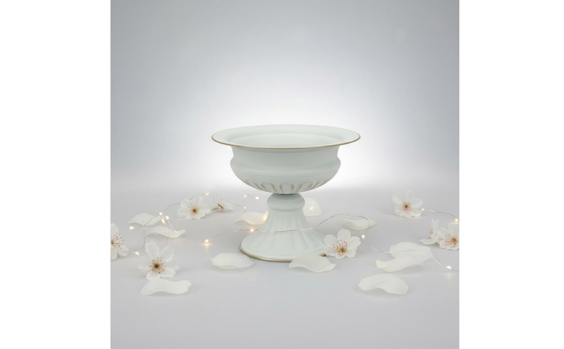Gold Pedestal Vase Decorative Gold Metal Vase Stable Base for Bar, Dining Table