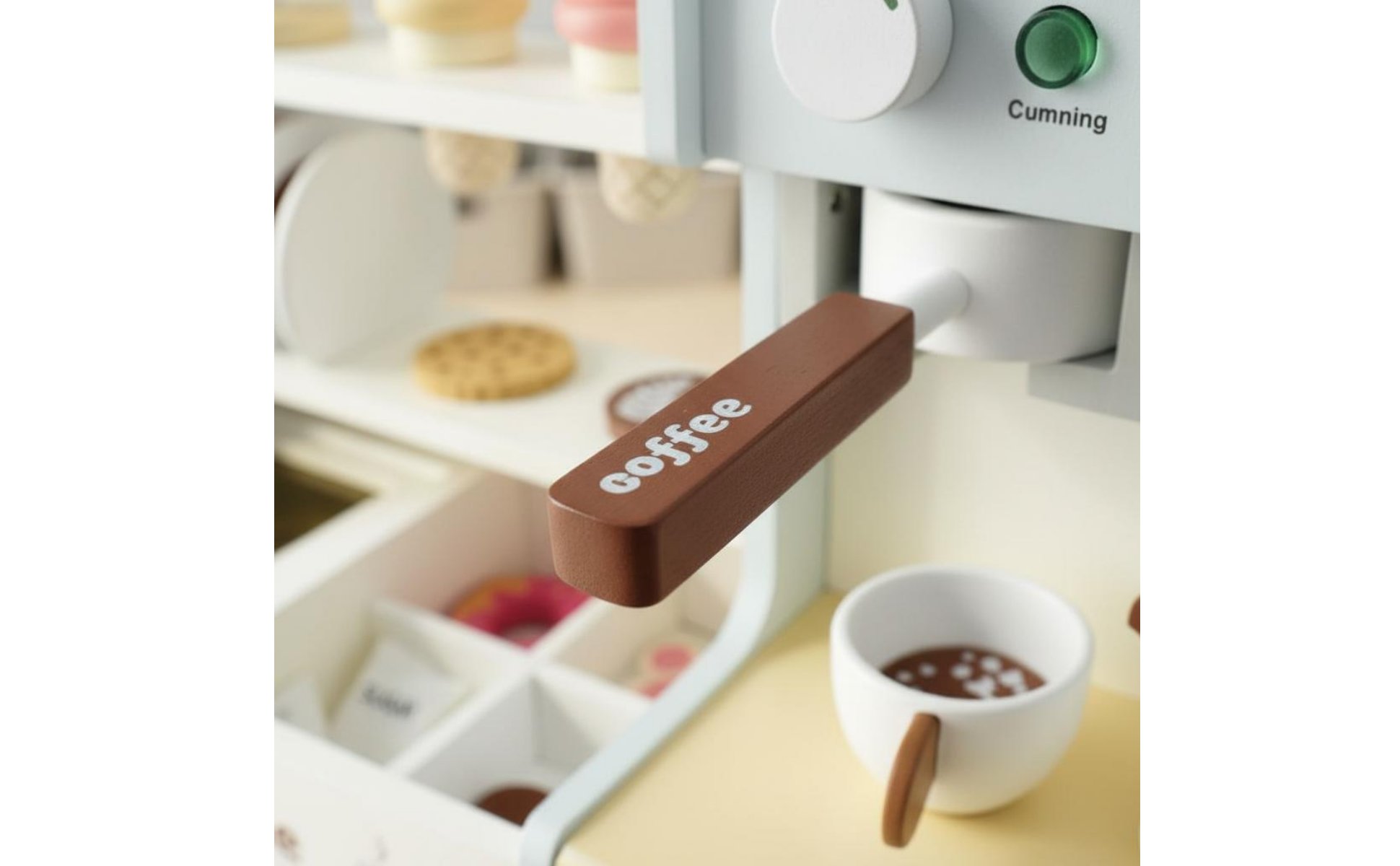 Children's Dessert Shop Toy and Pretend Coffee Shop Set Interactive Wooden Coffee Maker Toy for Preschoolers