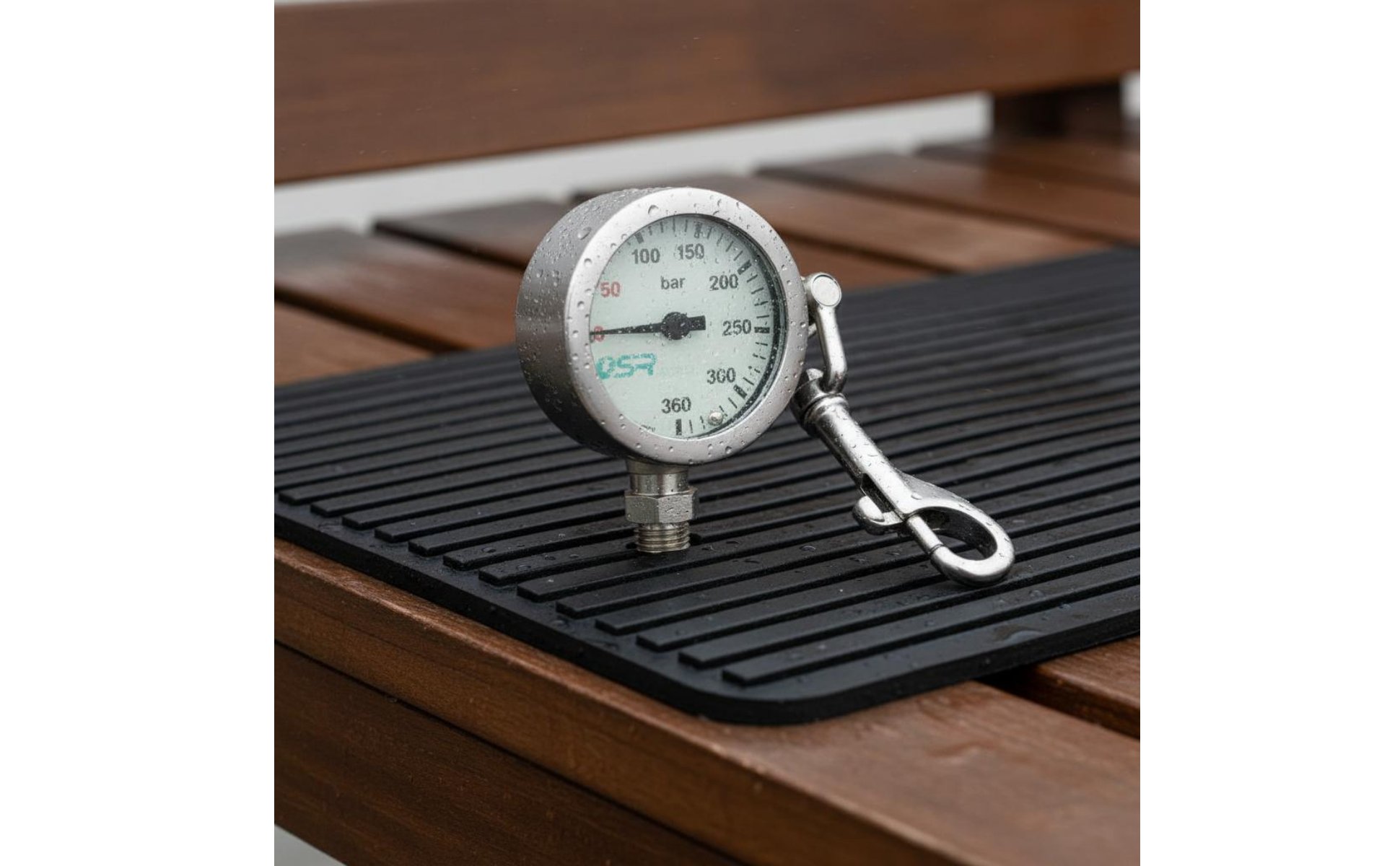 Diving Gauge with Hook Easy to Read Display 350 Bar Pressure Gauge for Divers