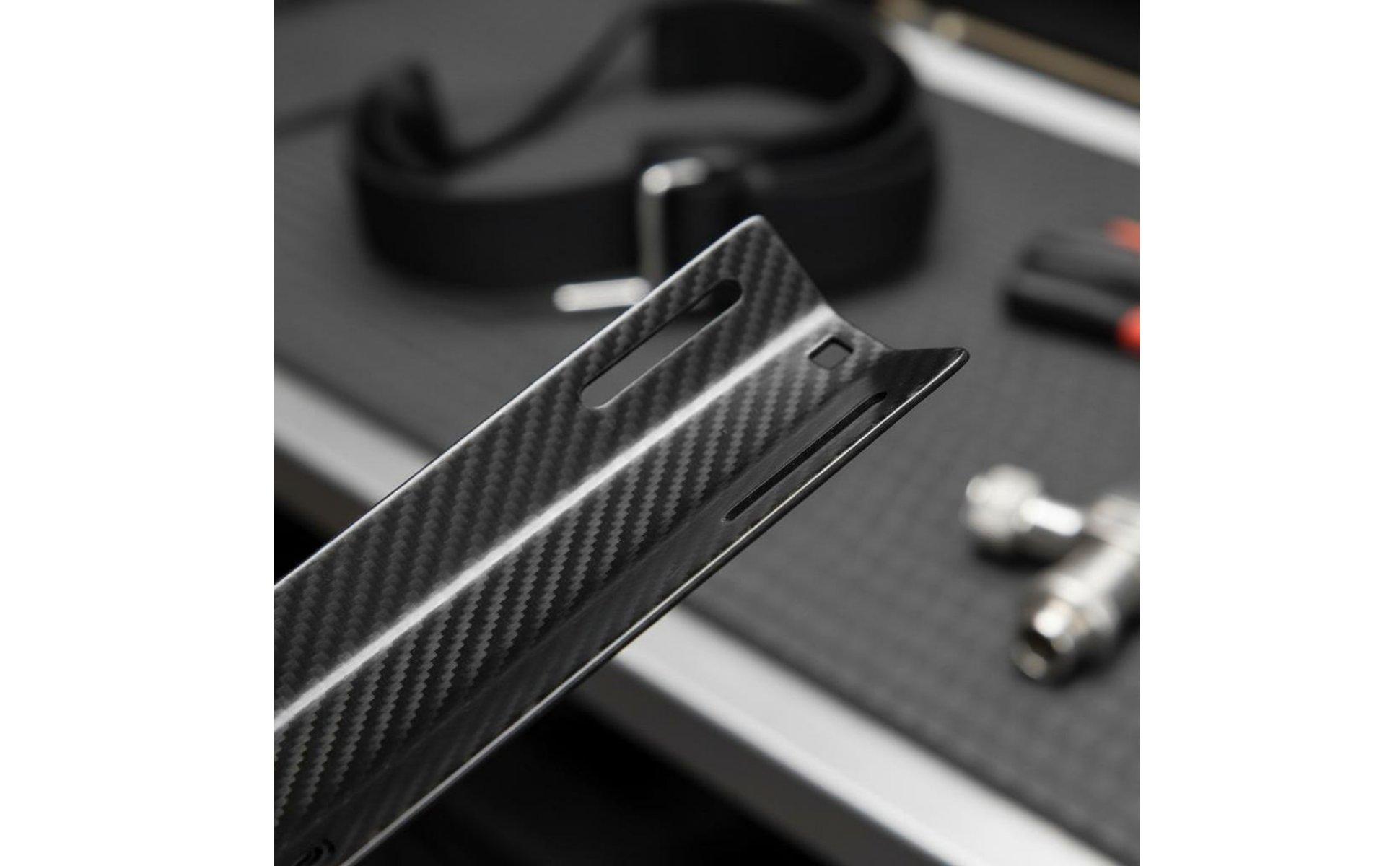 Carbon Fiber Sleek-Adapter Lightweight Single Tank Adapter