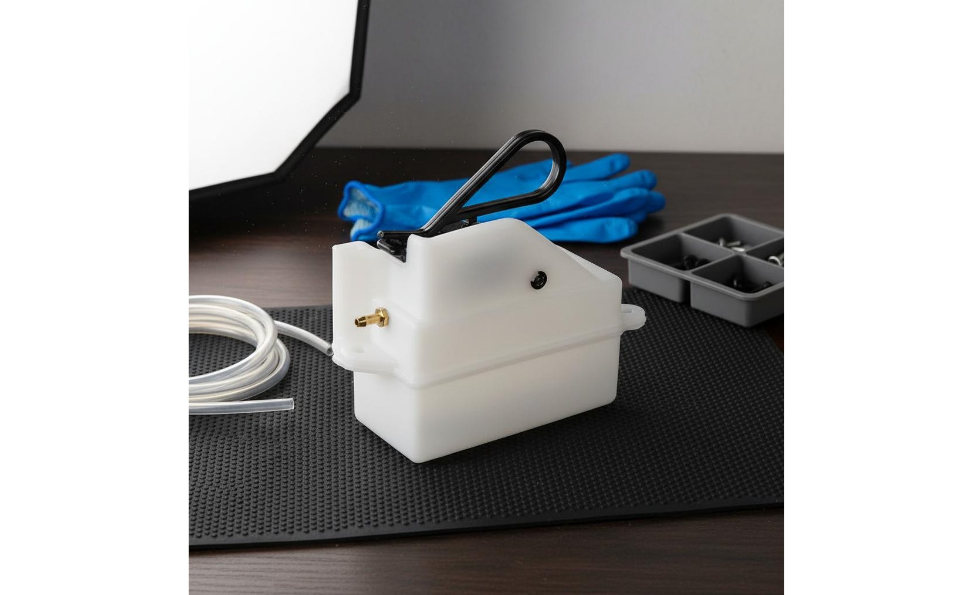 1/8 Scale Fuel Reservoir High Quality RC Away-from-Road-Road Vehicle Fuel