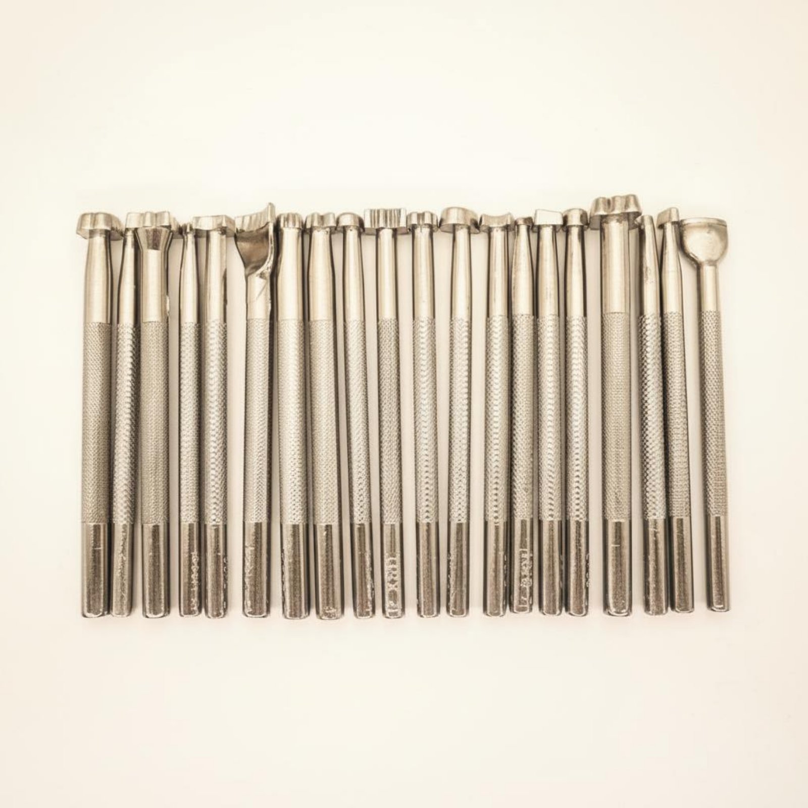 20 PIECES CERAMIC Stamping Tool Set Detailed Patterns Art Supply ...
