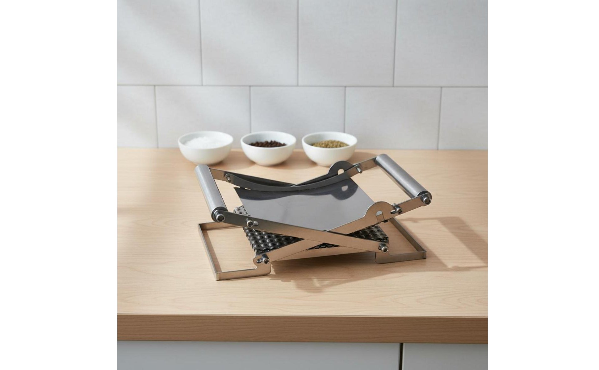 Manual Meat Tenderizer Easy to Clean Meat Flattening Press Stainless Steel