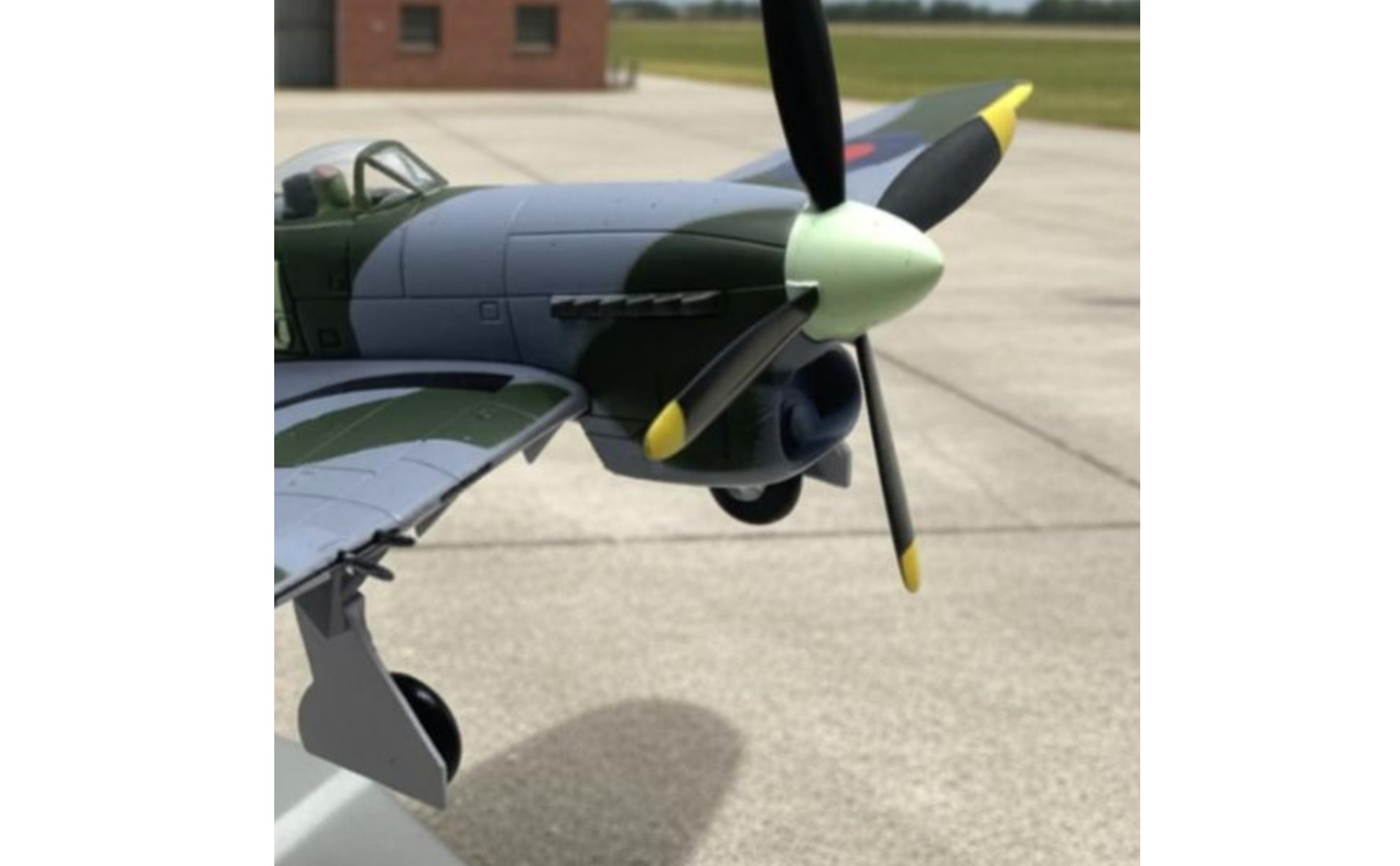 Tempest Warplane Model Finished Product 1:72 Fighter Aircraft Collector's Item