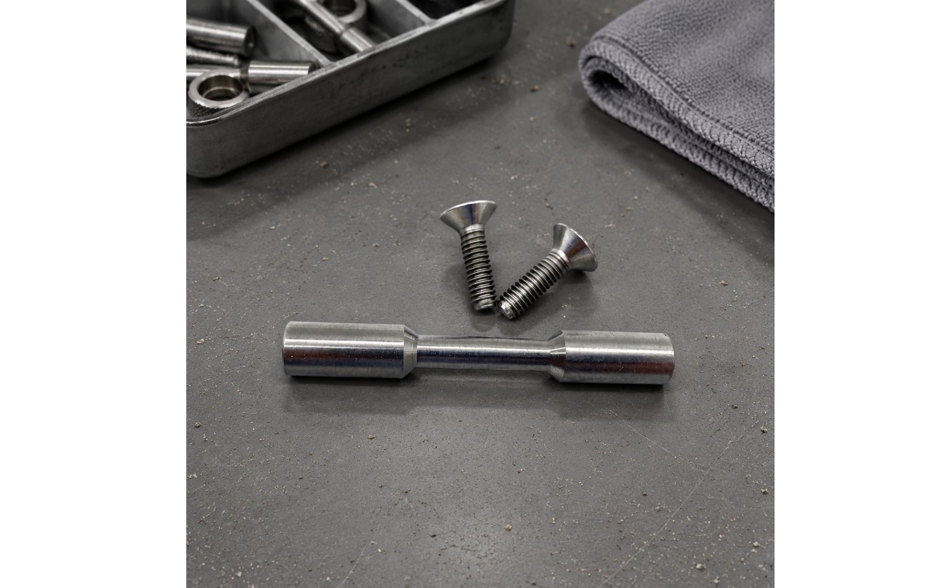 Folding Bike Rear Hinge Axle Lightweight Rear Fork Hinge Bolt Set for Repair
