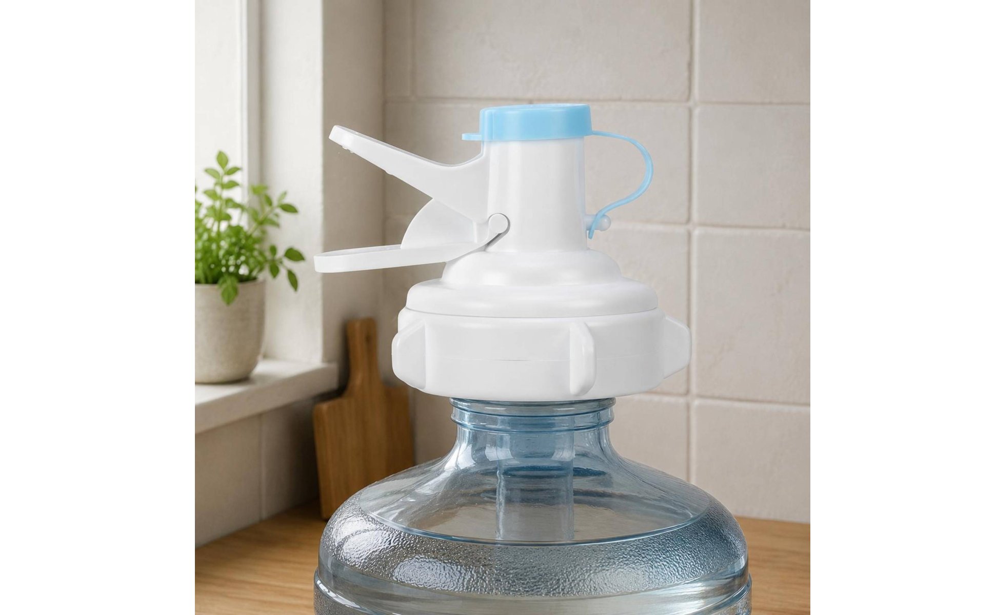 Snap-Fit Nozzle Stand Lever-Design Water Bottle Stand Sealing for Kitchen