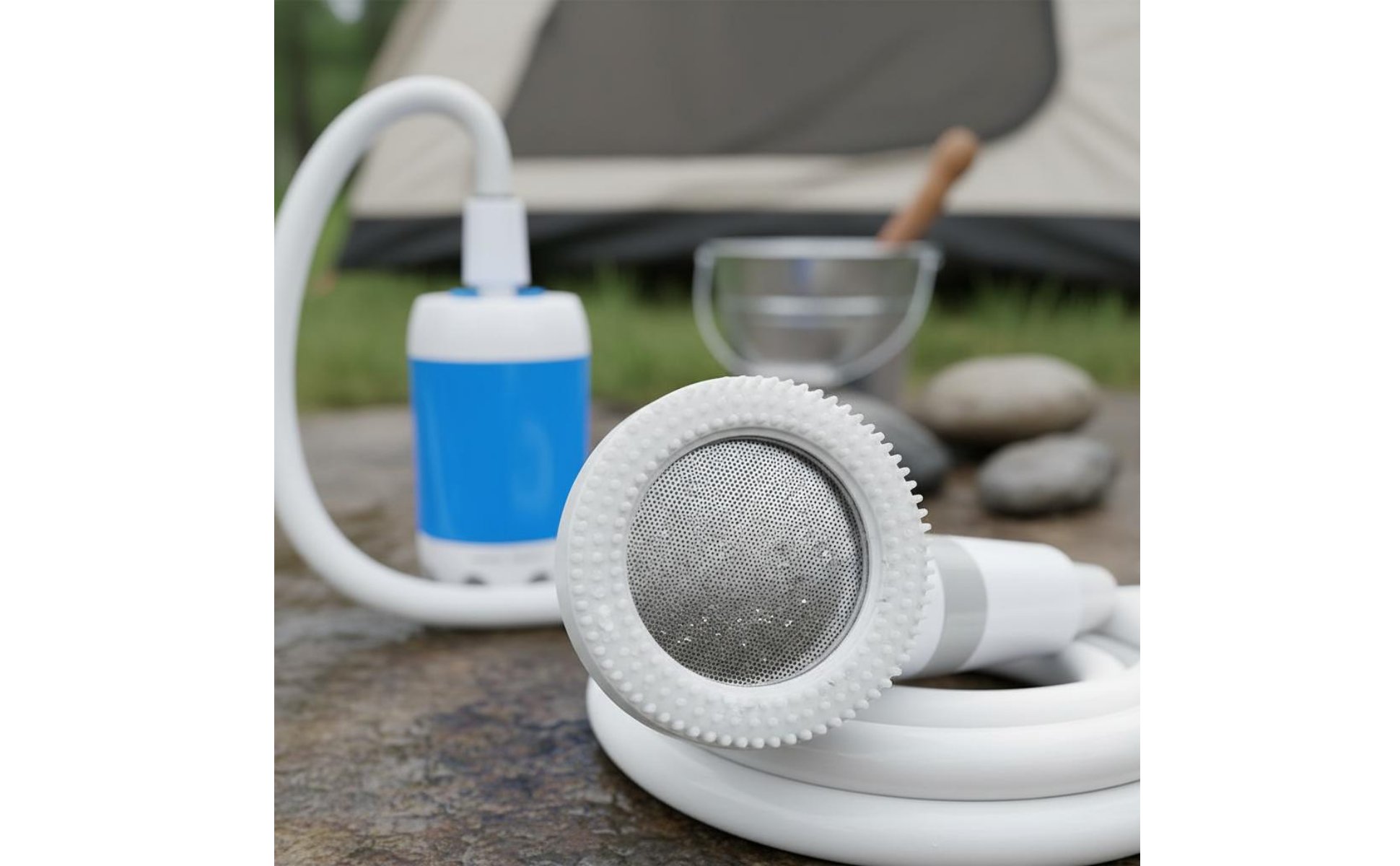 Battery Shower Pump Rechargeable Mobile Shower Head Easy to Install for Students