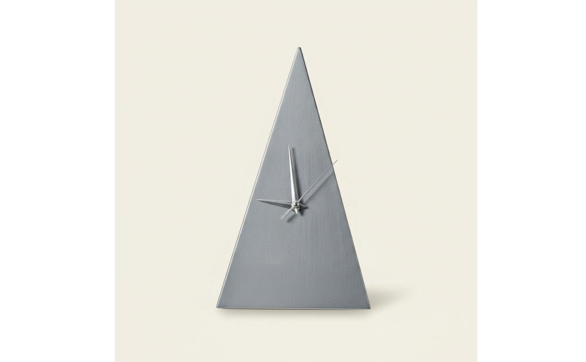 Modern Desk Timepiece Minimalist & Design Geometric Desk Timepiece
