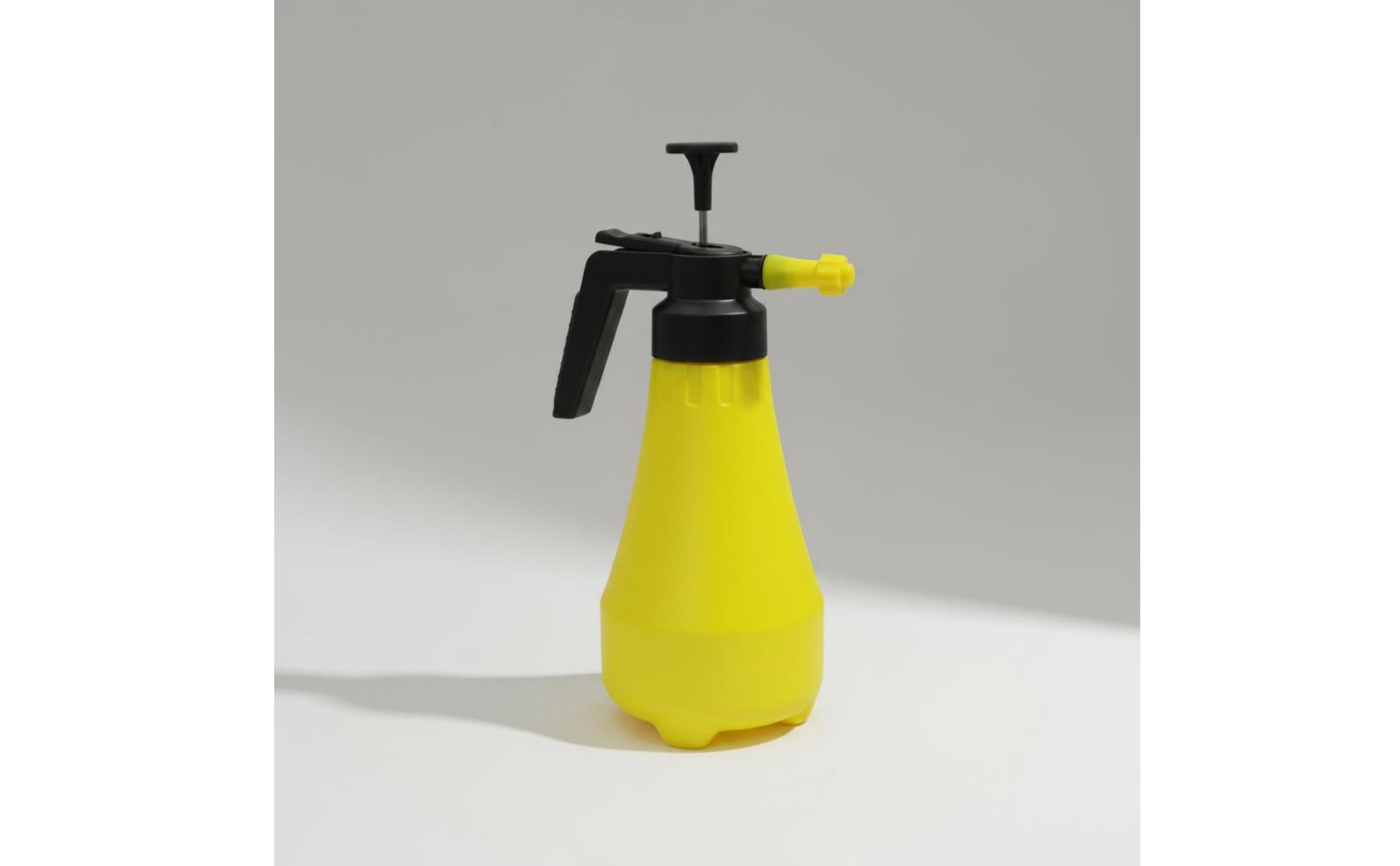 1.8 L Alkali Resistant Pressure Sprayer Large Capacity for Hair Salon, Car Wash